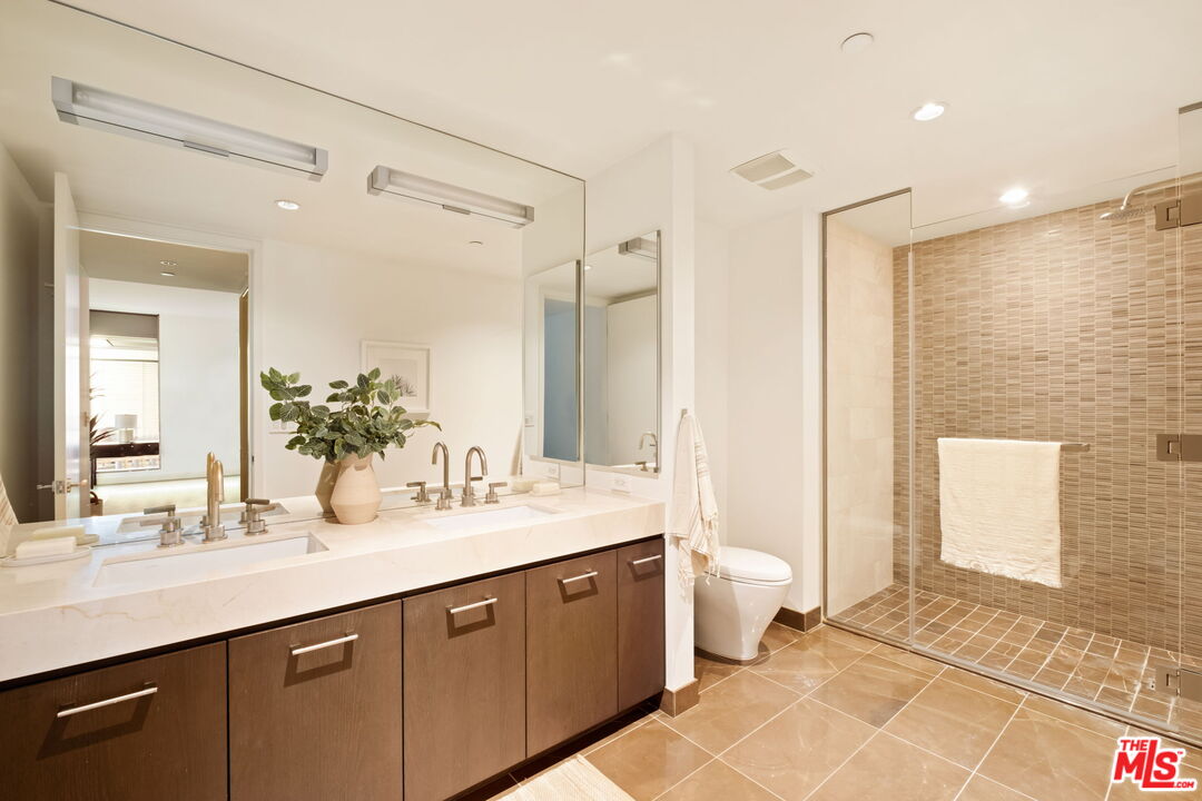 1755 Ocean Ave Unit: 308