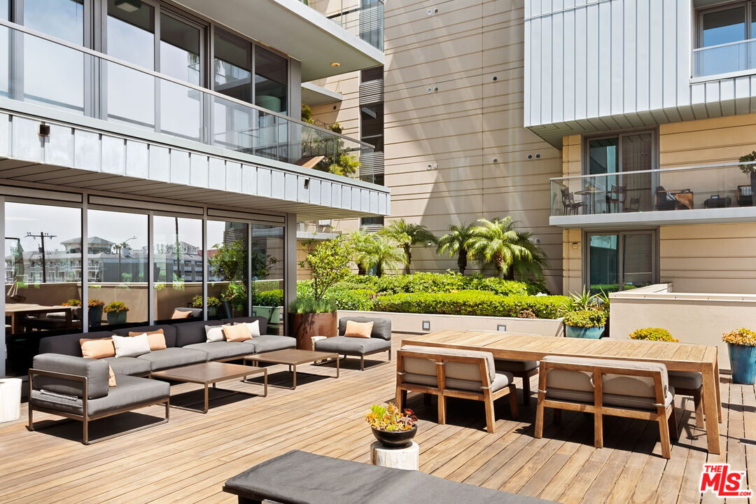 1755 Ocean Ave Unit: 308