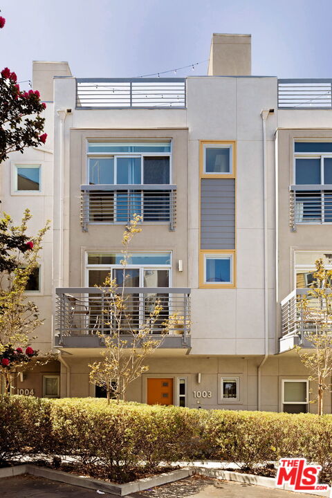 2753 Waverly Dr Unit: 1003