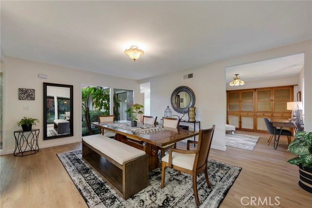 1670 Avenida Verde