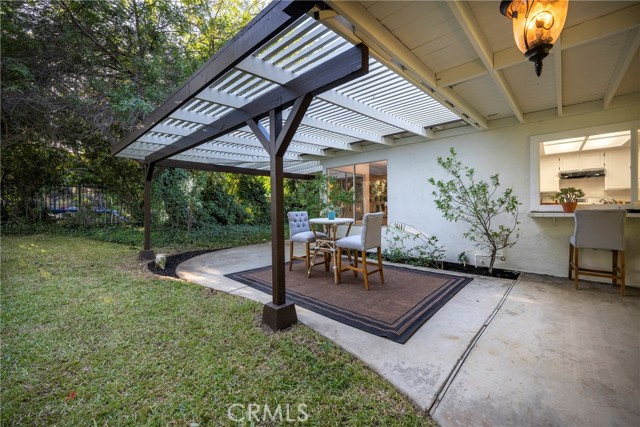 1670 Avenida Verde