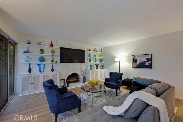 1670 Avenida Verde