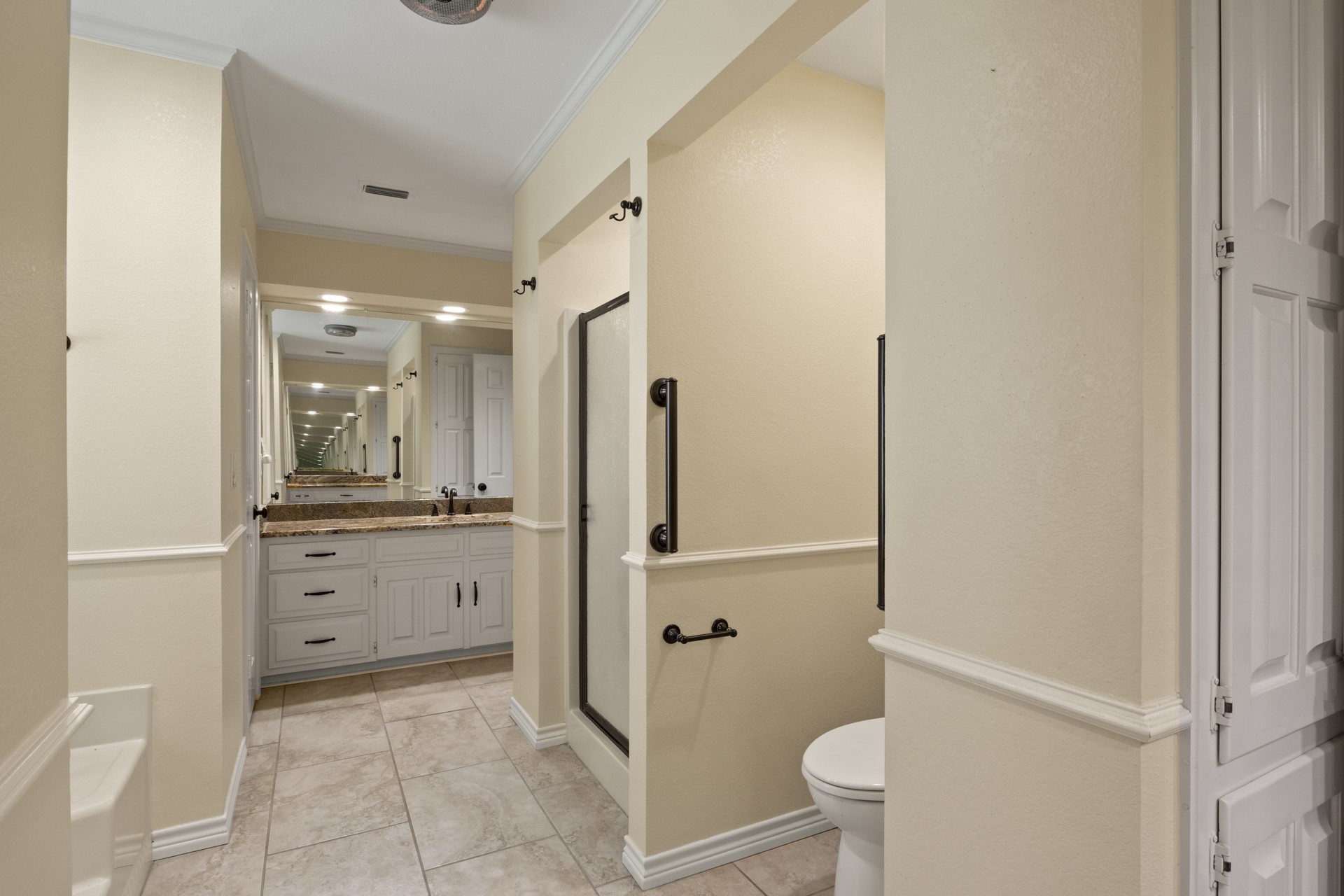 3130 Eagle Drive