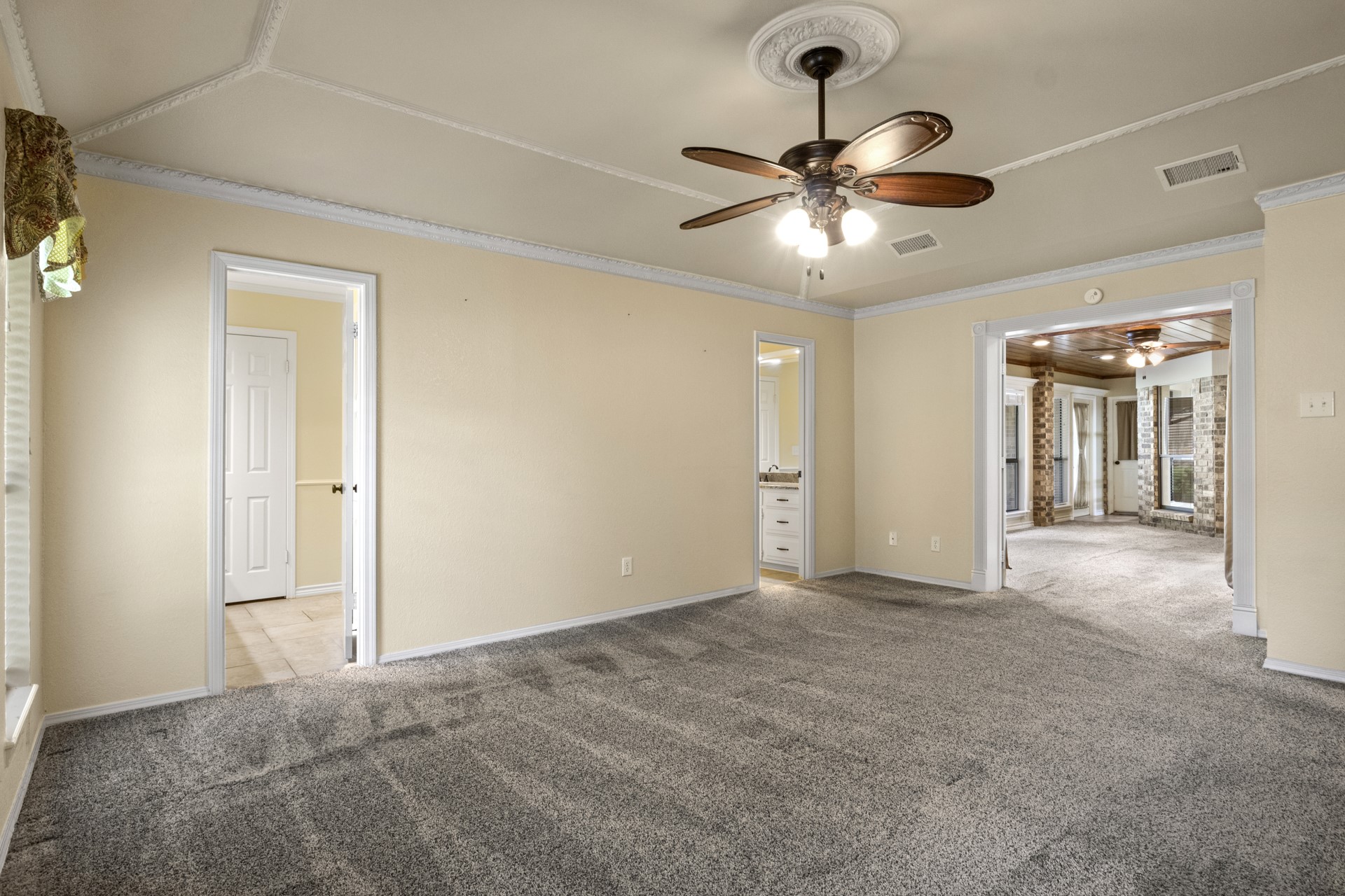 3130 Eagle Drive