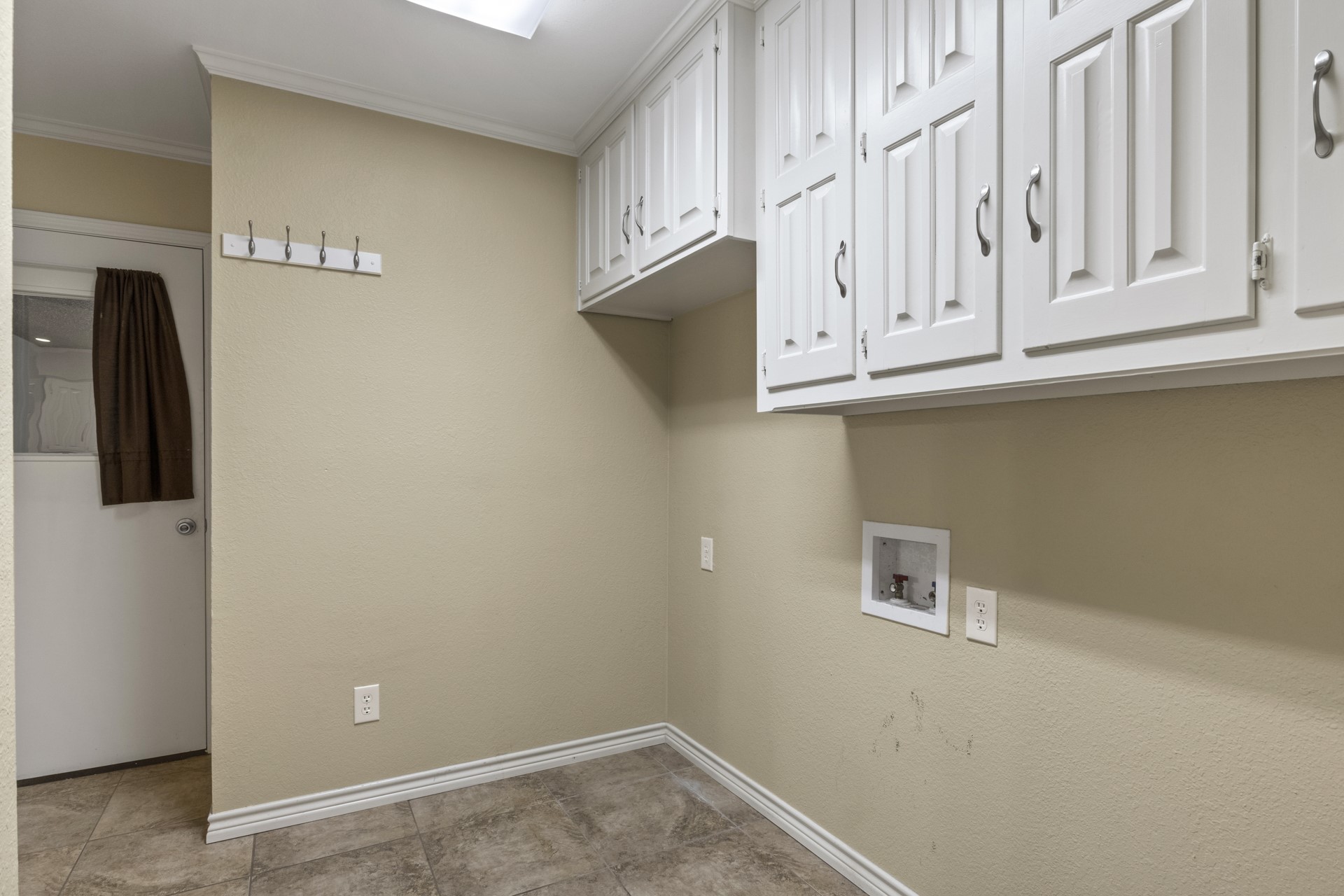 3130 Eagle Drive