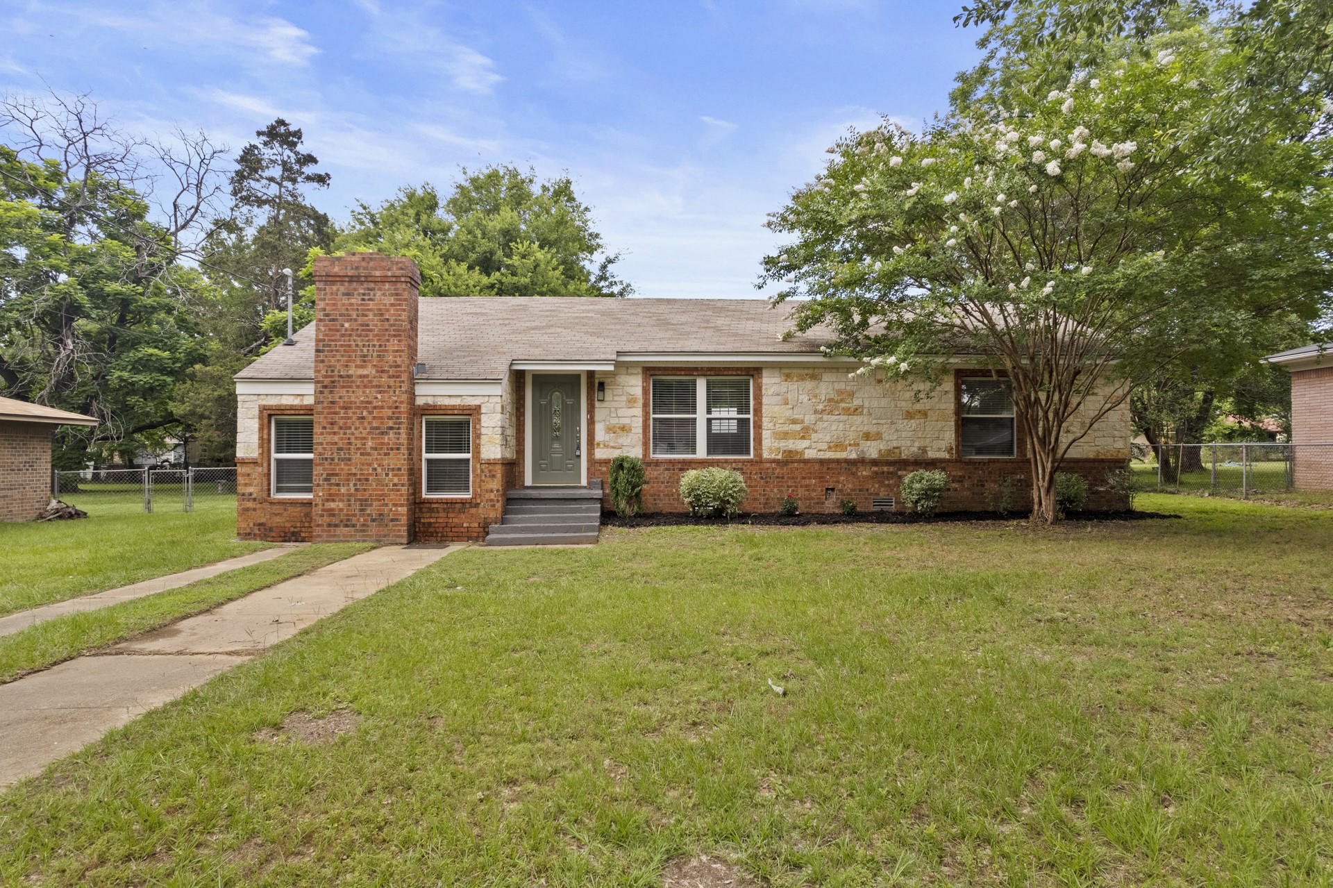 123 Hickory Street