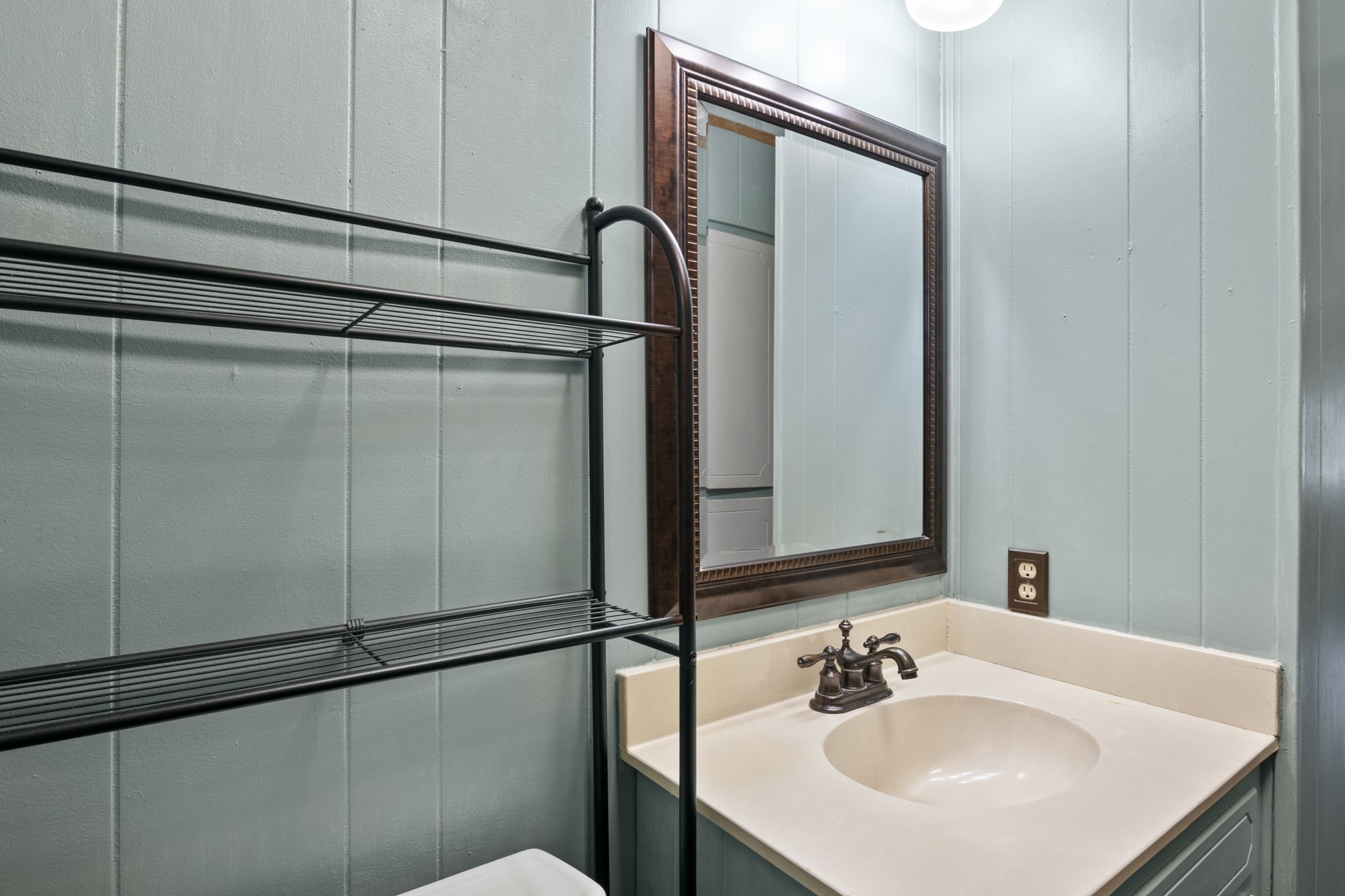 25 Private Road 2362