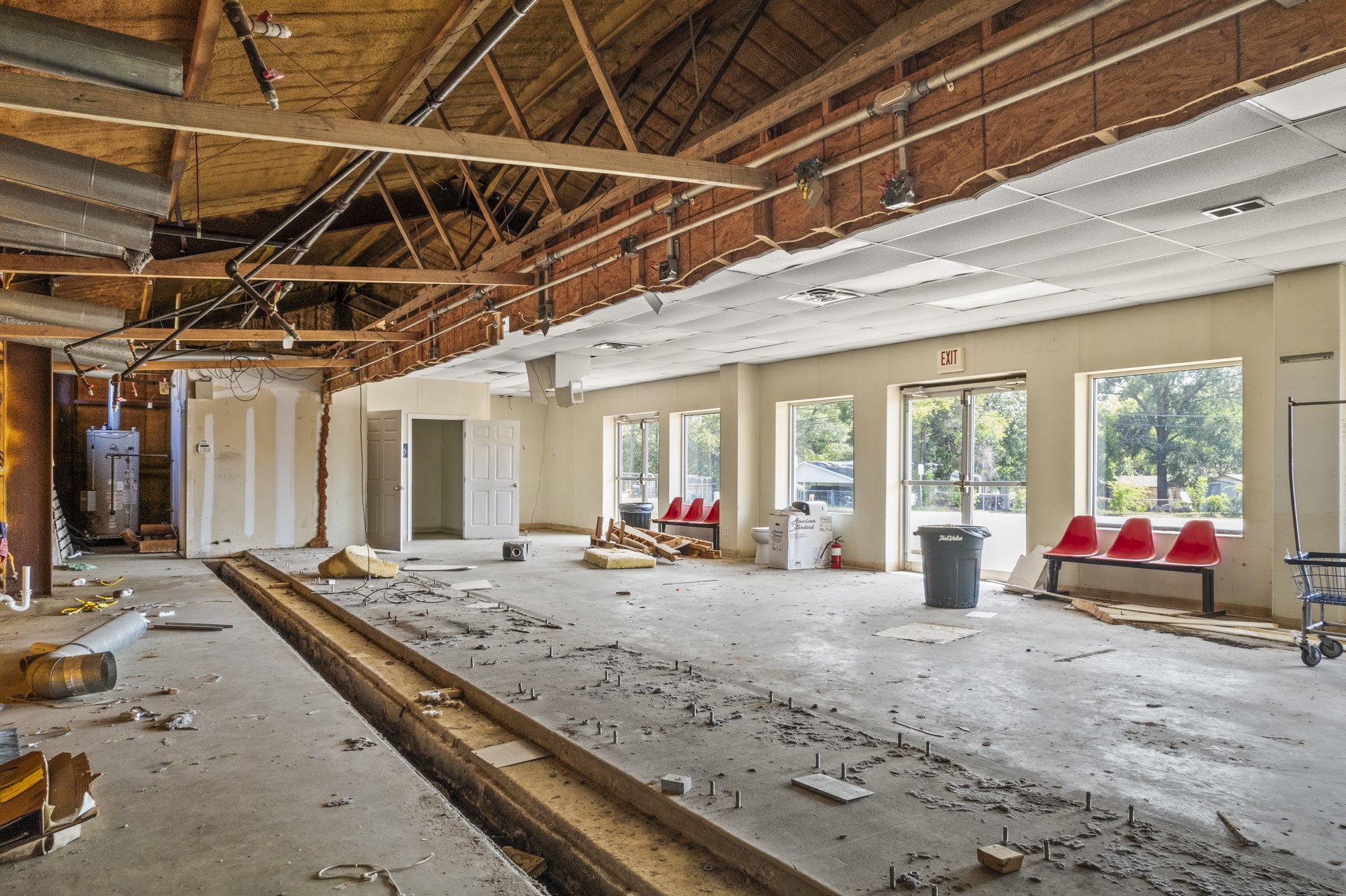 1416 N Edwards