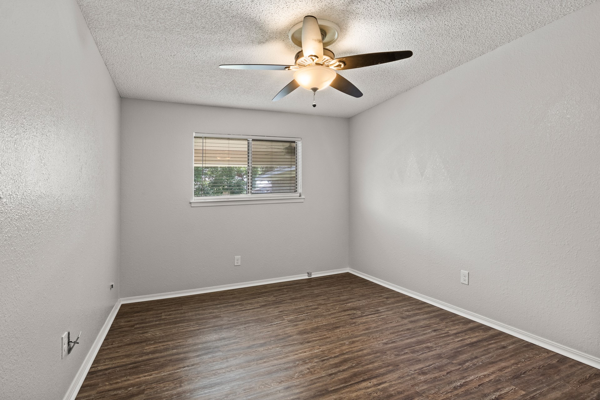 516 Brookwood Drive
