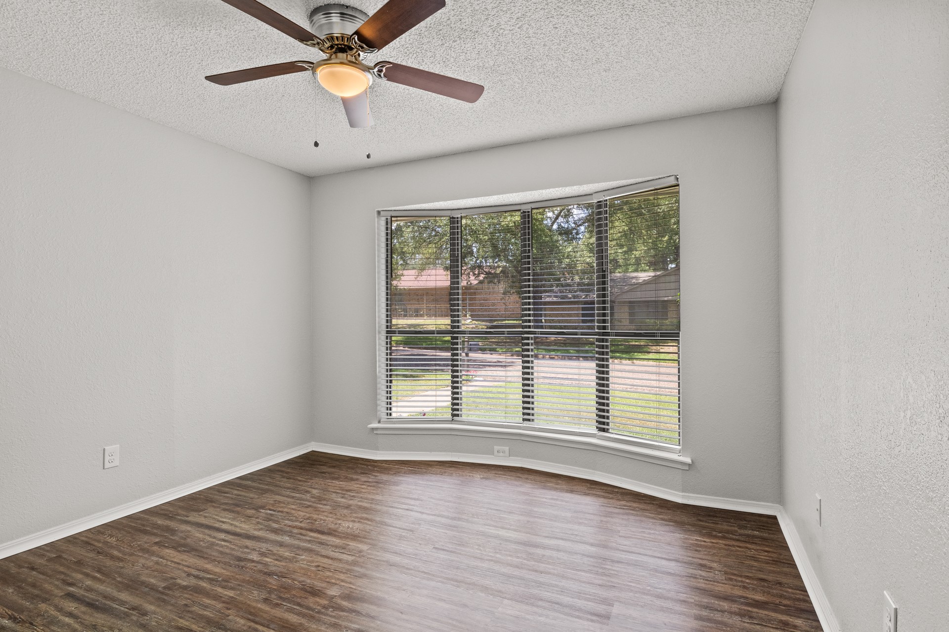 516 Brookwood Drive