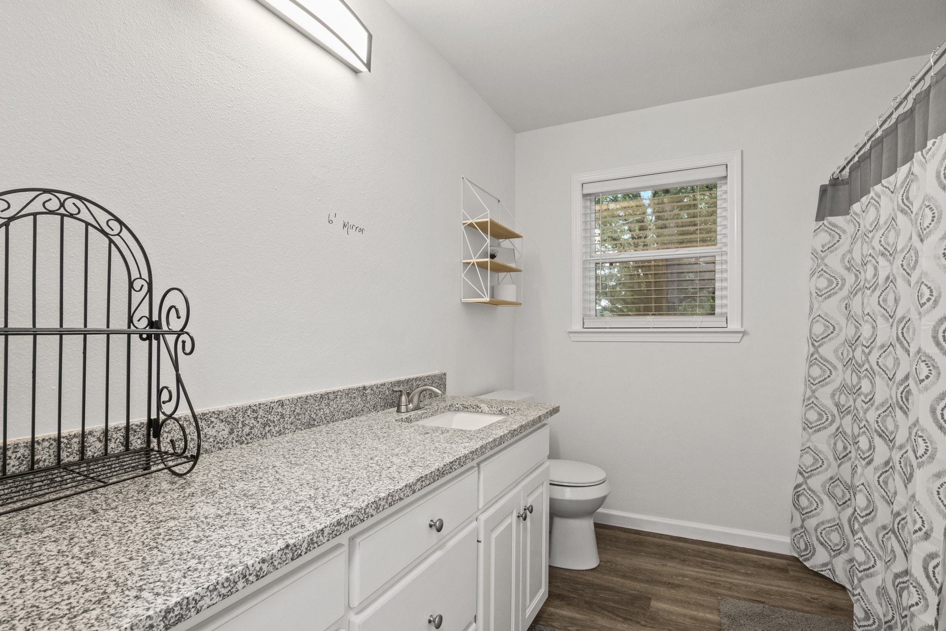 1205 E Mt Pleasant
