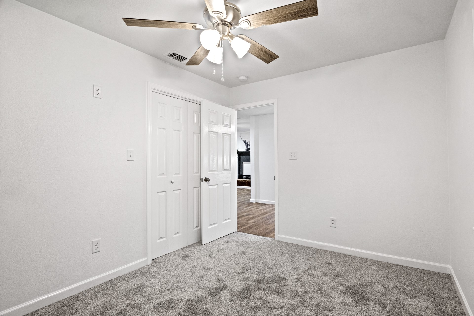 1205 E Mt Pleasant