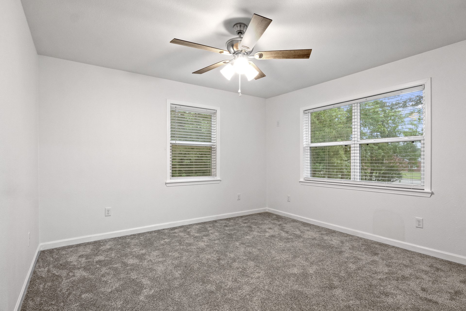 1205 E Mt Pleasant