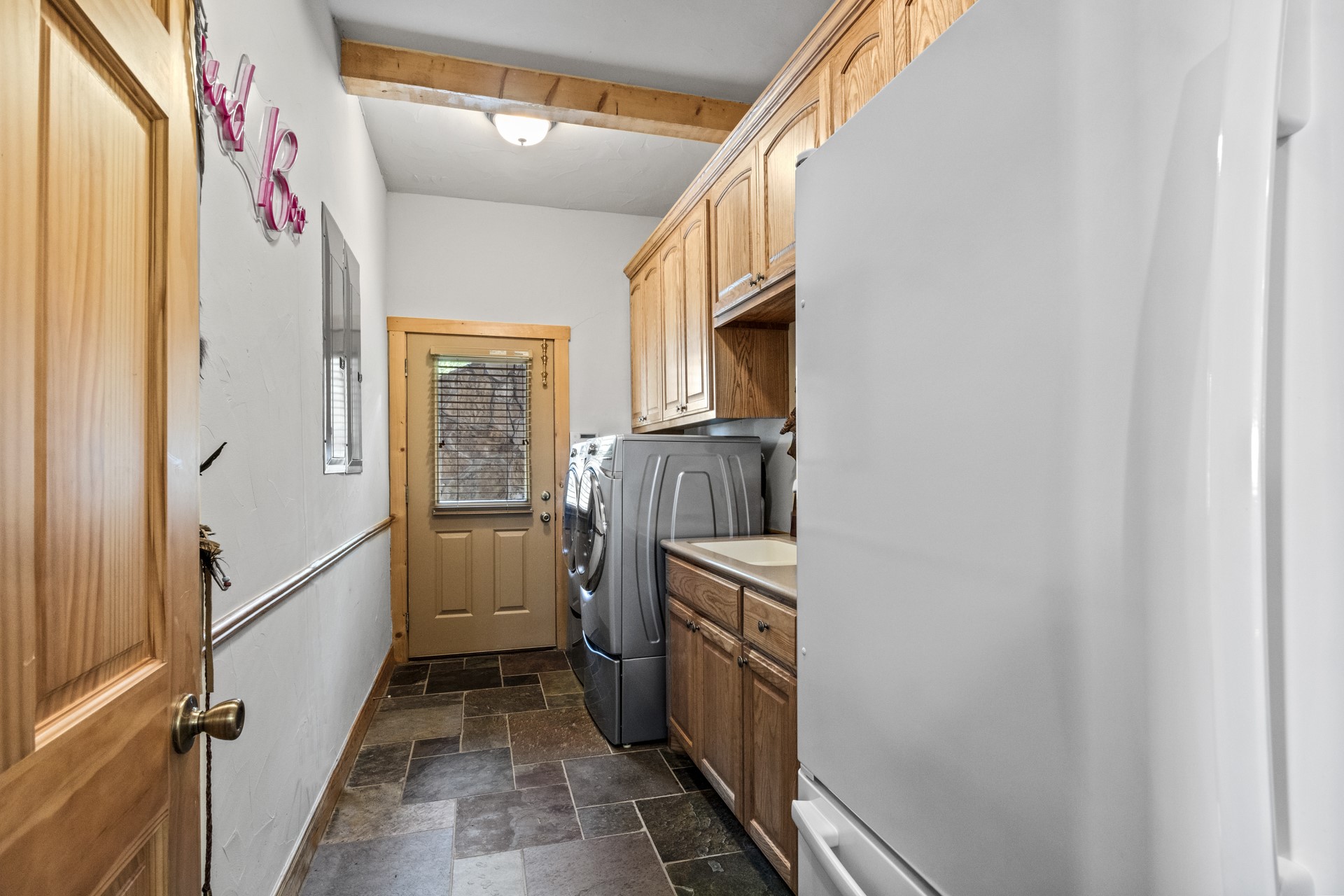 206 Dogwood Point