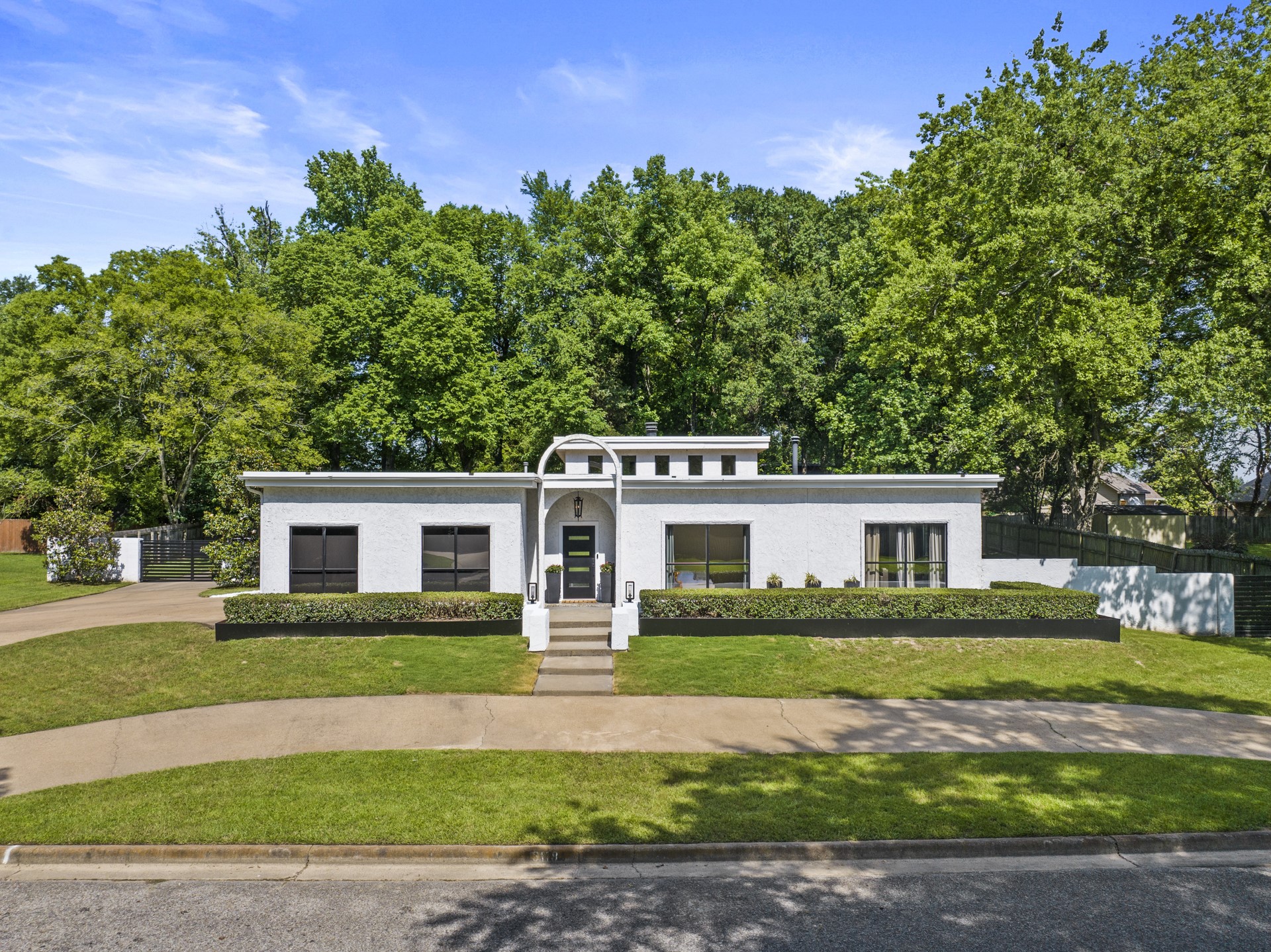 3118 Eagle Drive