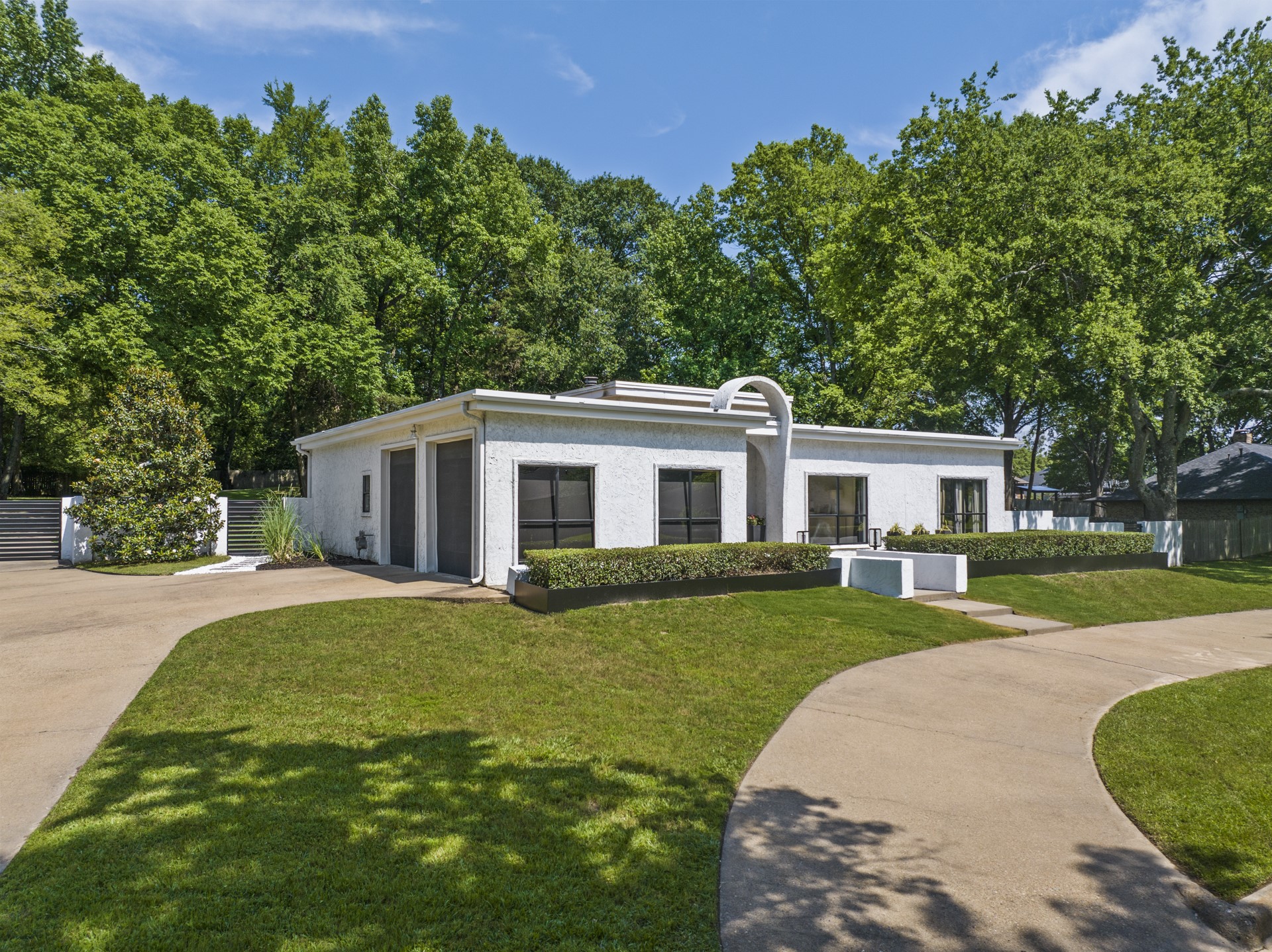 3118 Eagle Drive