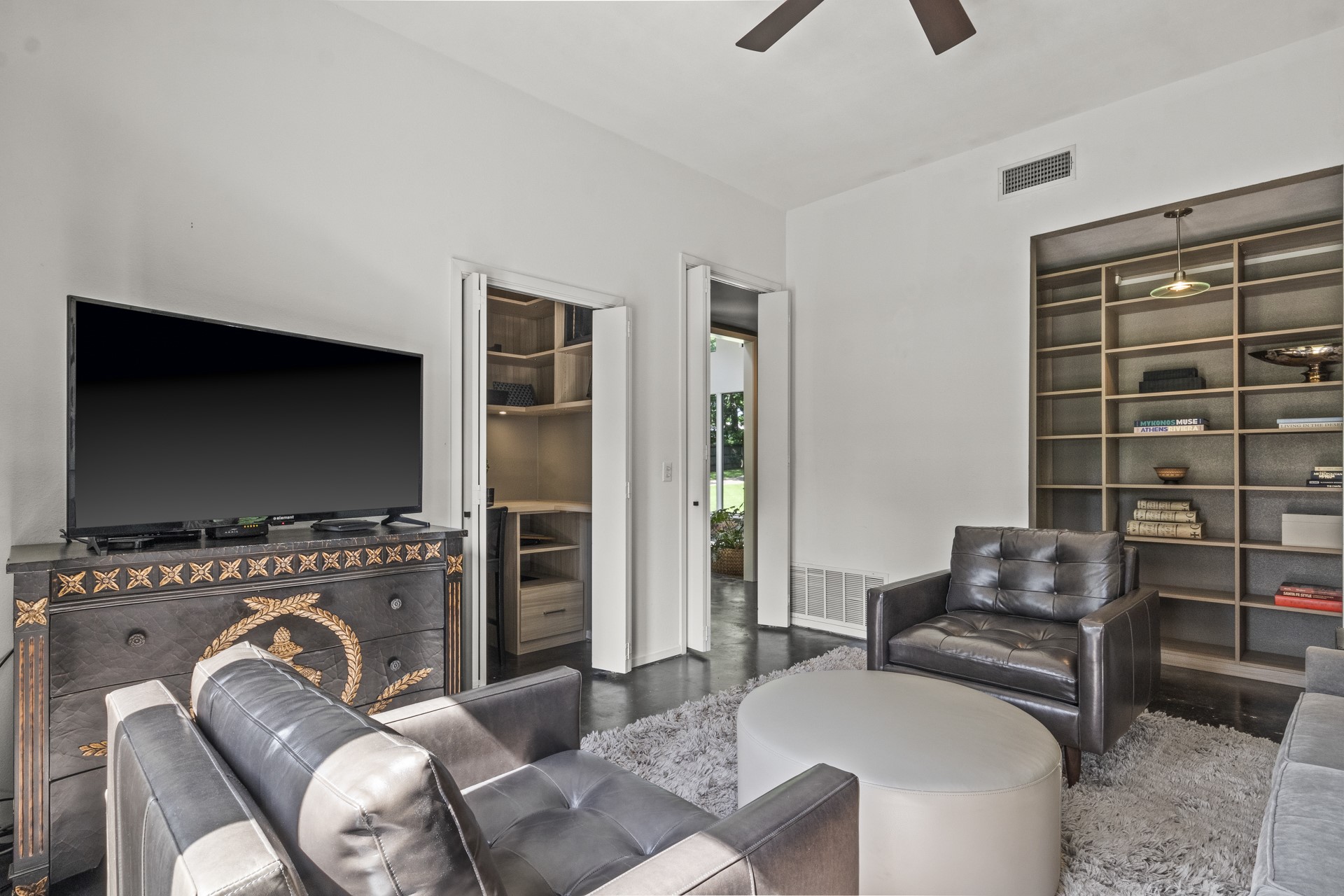 3118 Eagle Drive