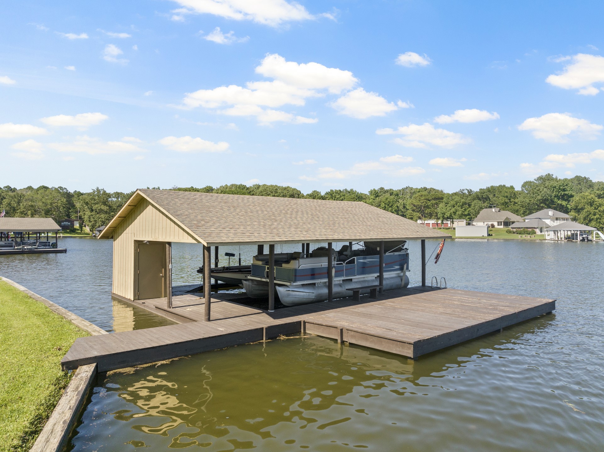 711 County Road 2360