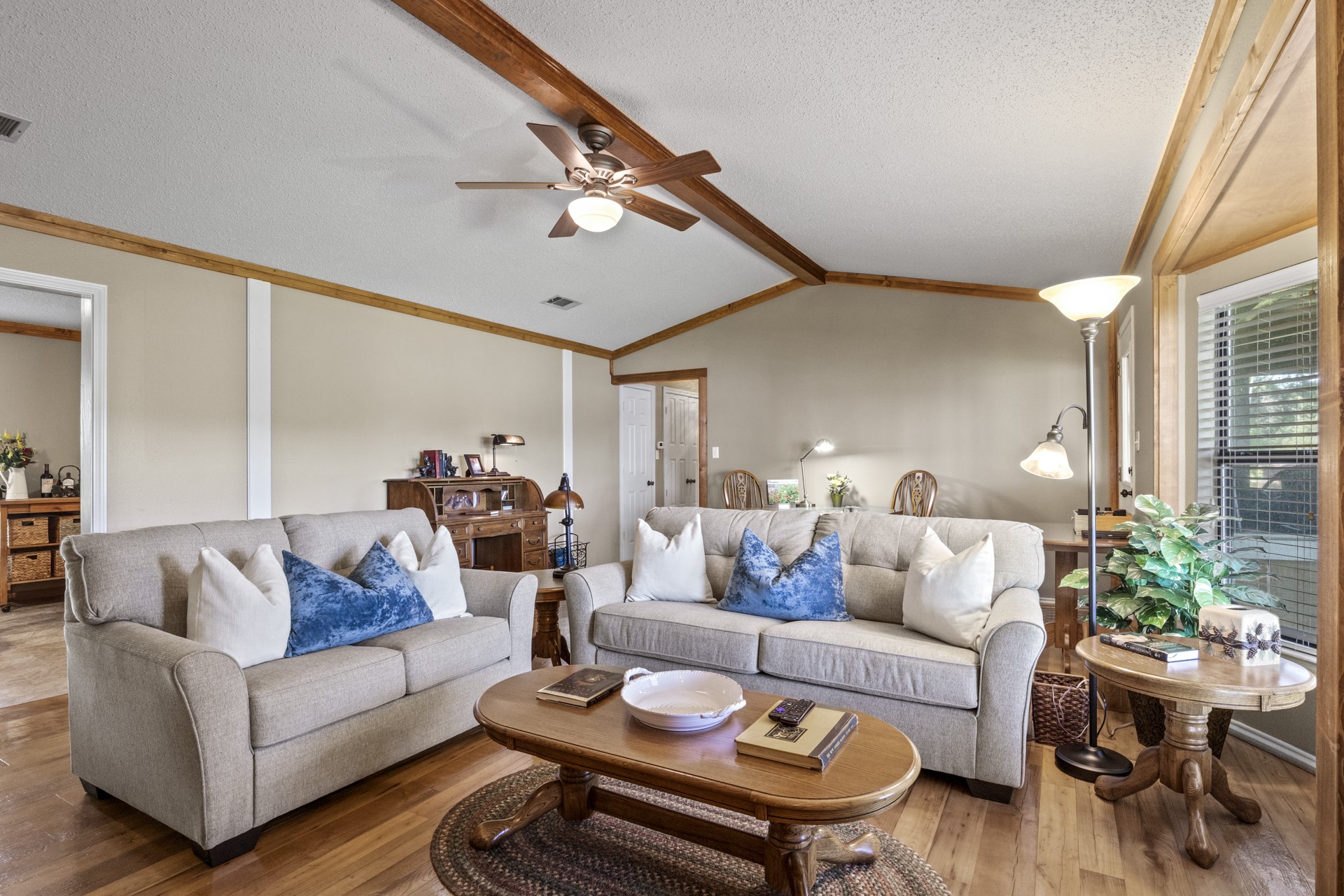 711 County Road 2360