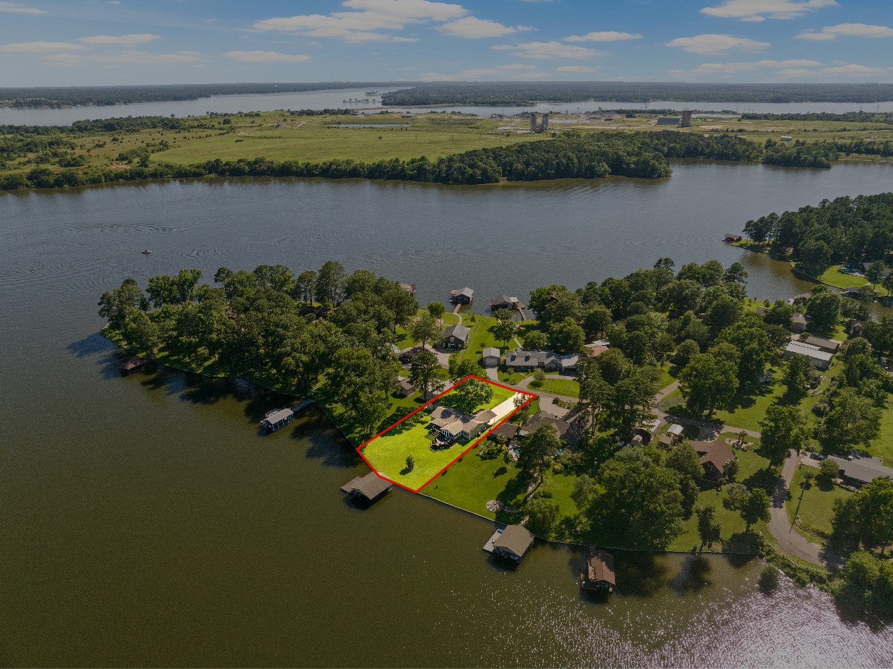 711 County Road 2360