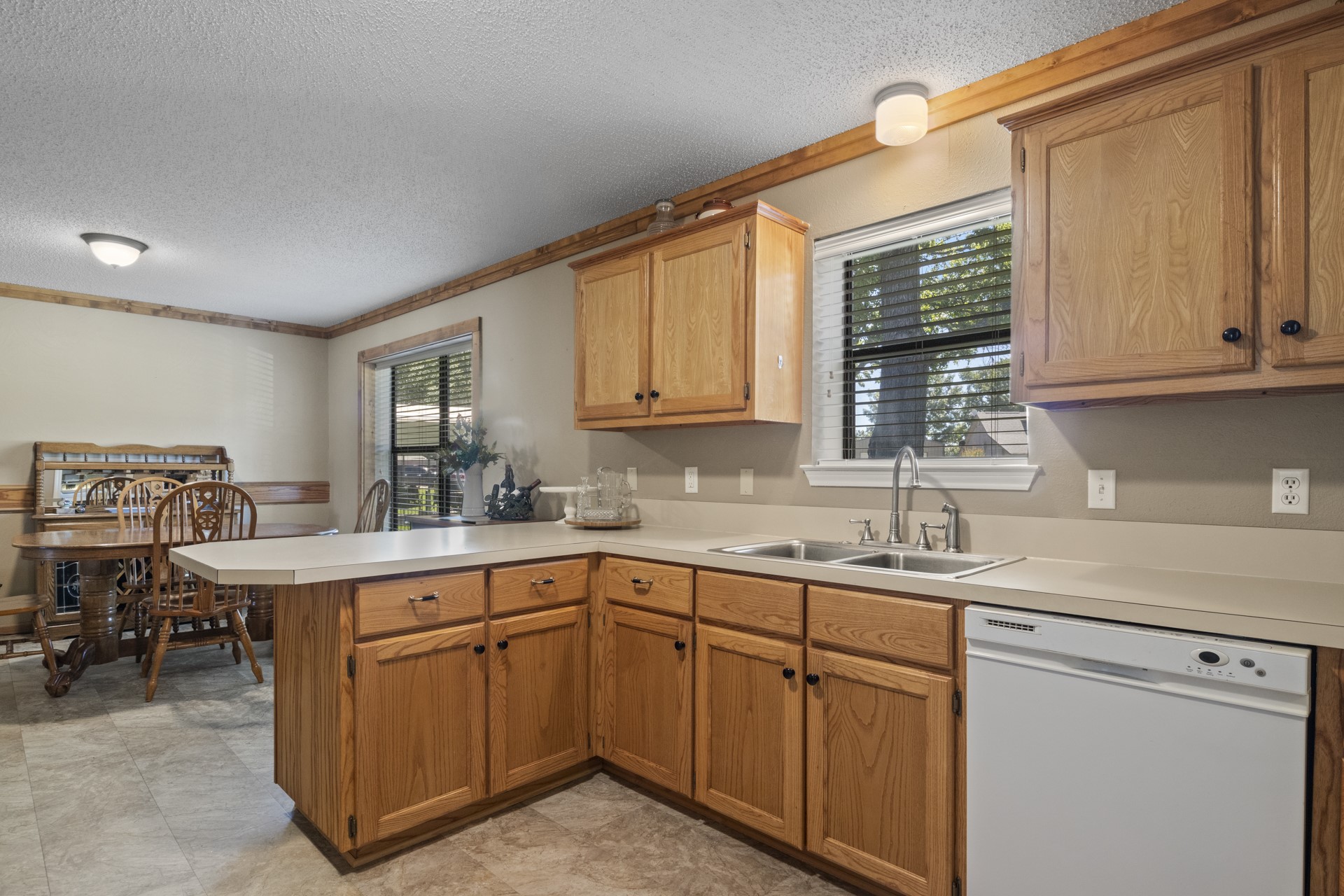 711 County Road 2360