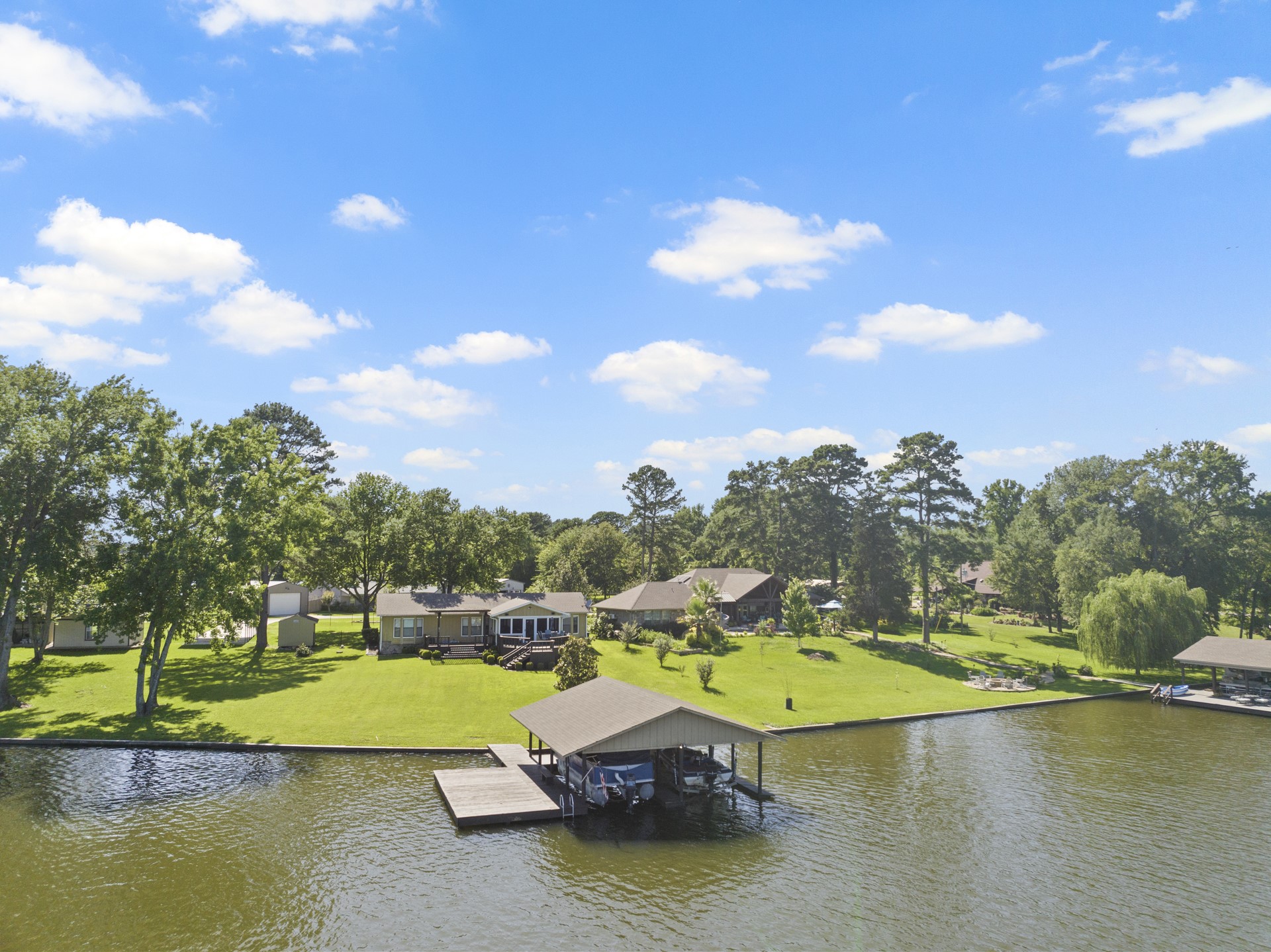 711 County Road 2360