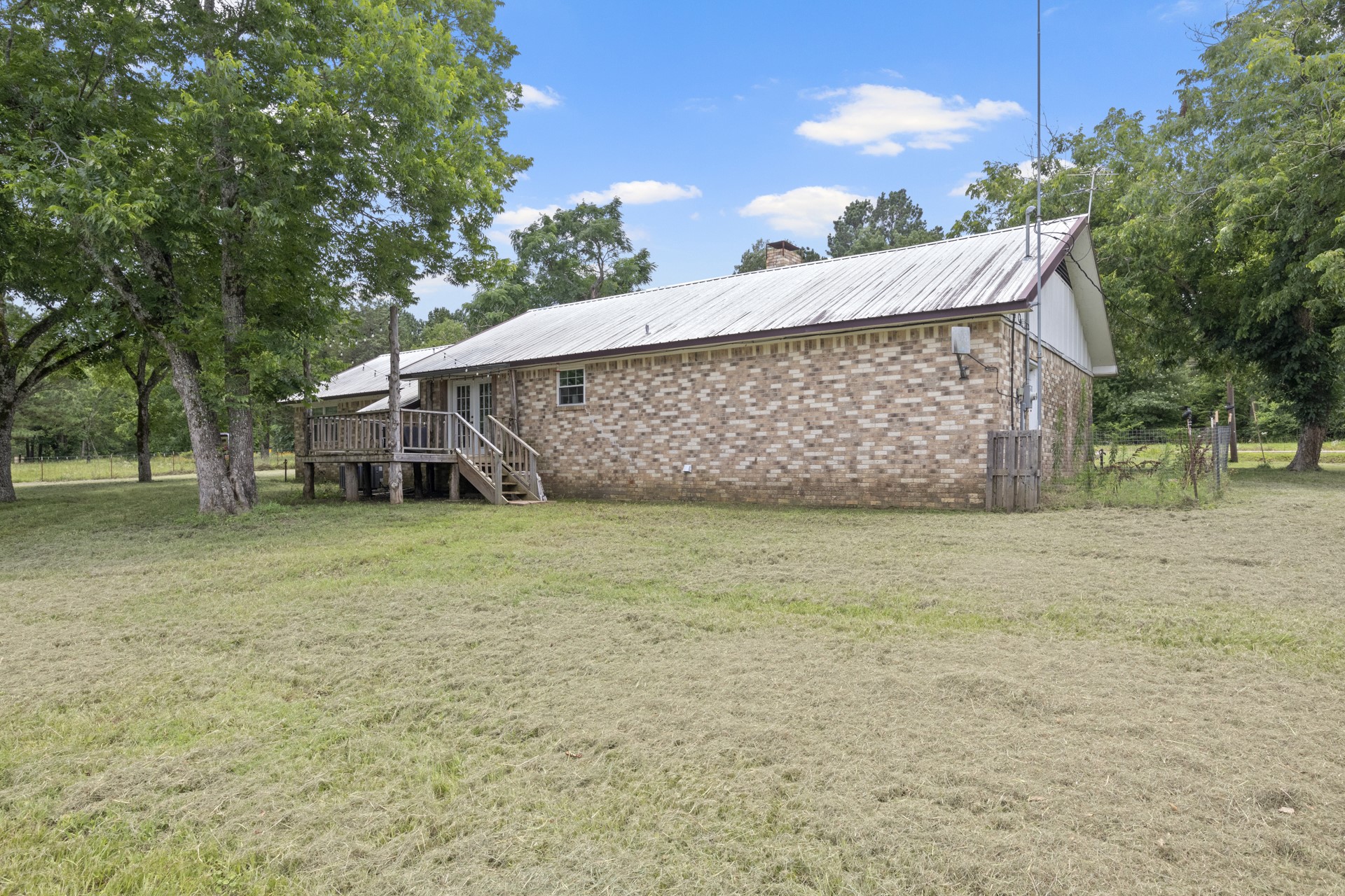 9425 Fm 1841