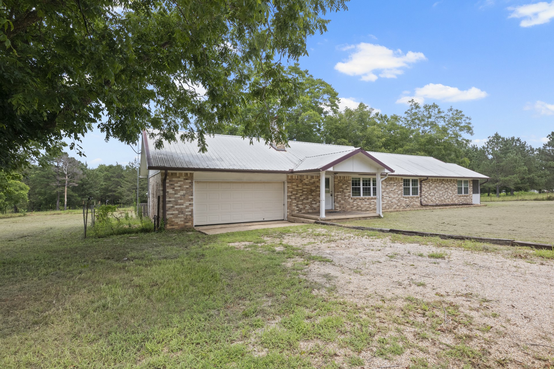 9425 Fm 1841