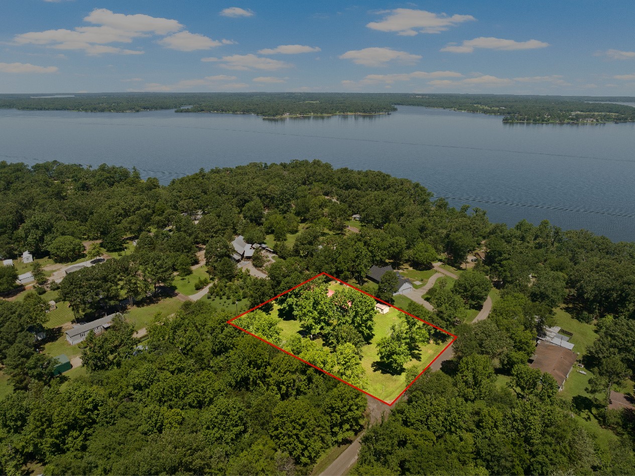 33 County Road 2612