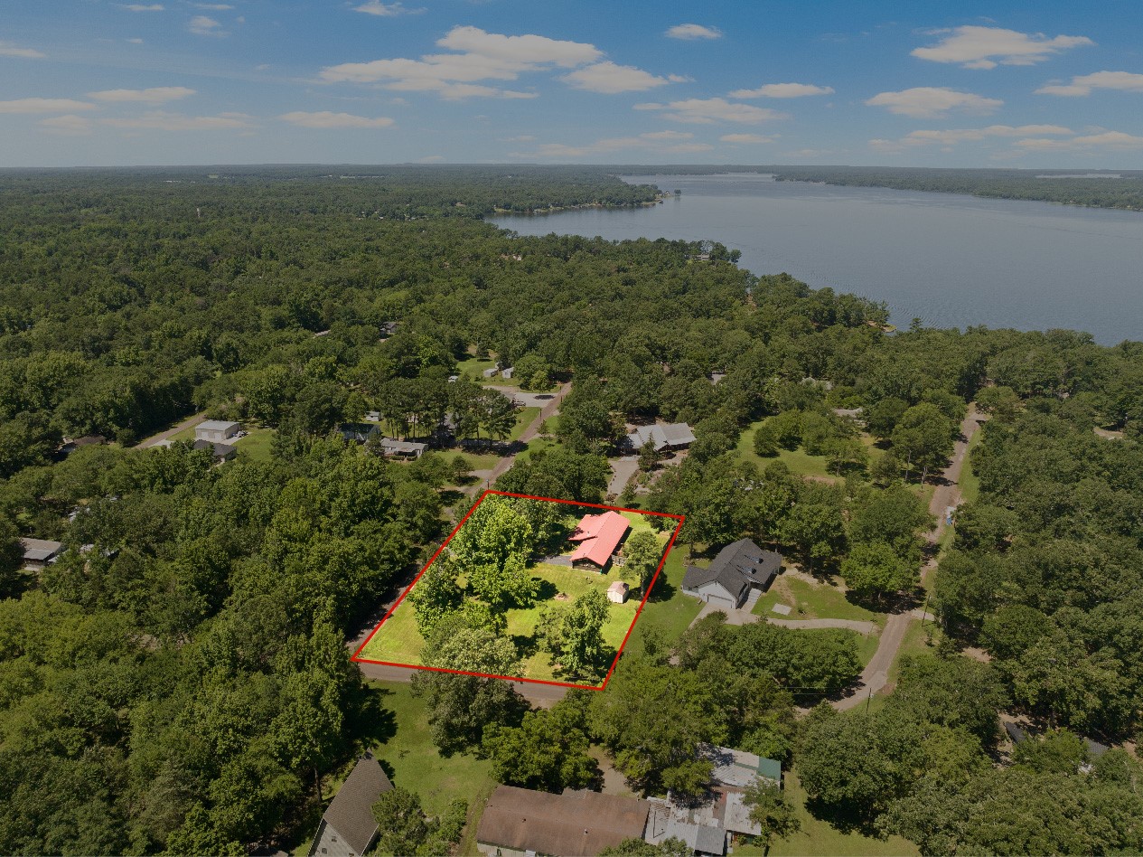 33 County Road 2612