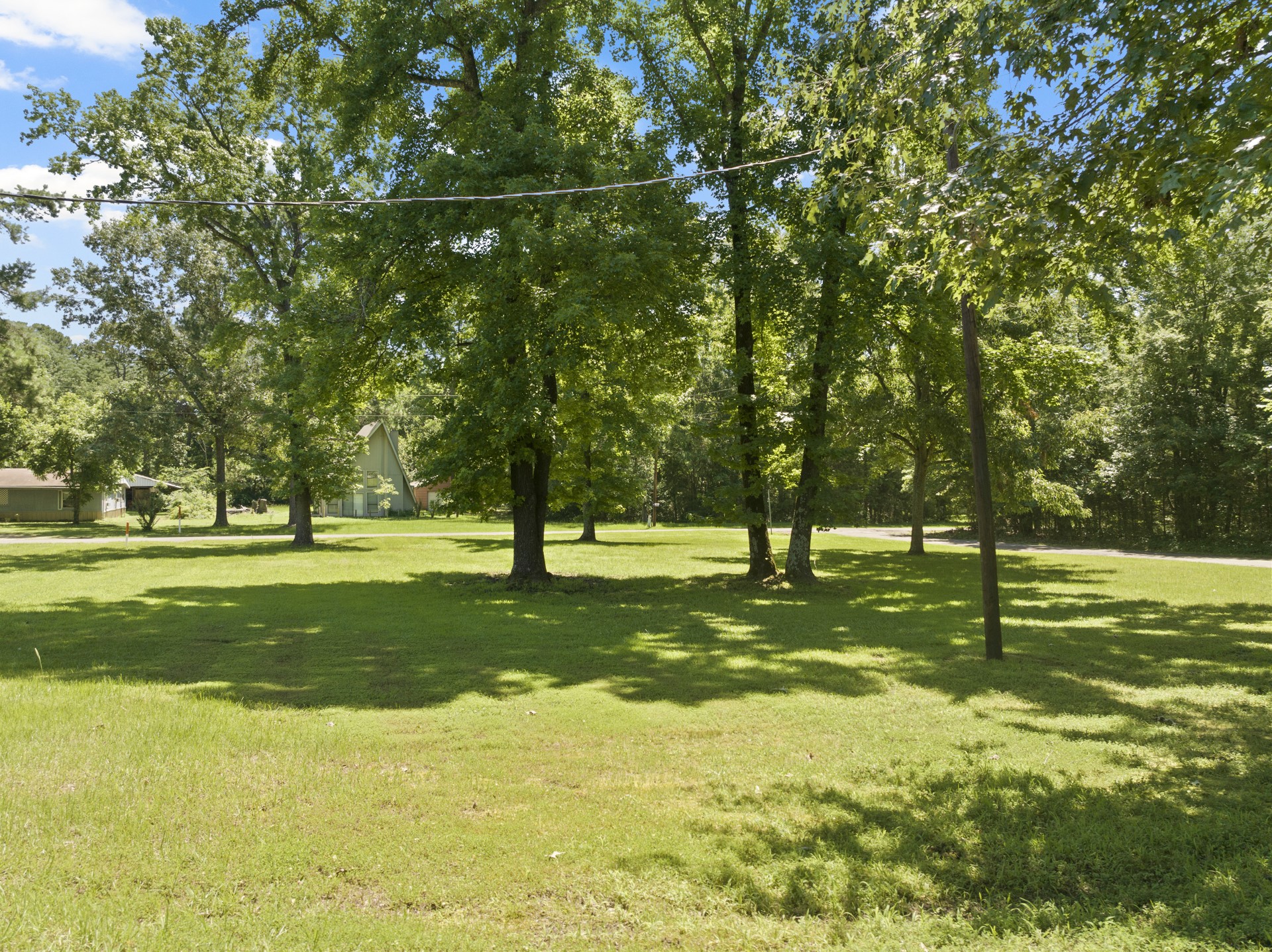 33 County Road 2612