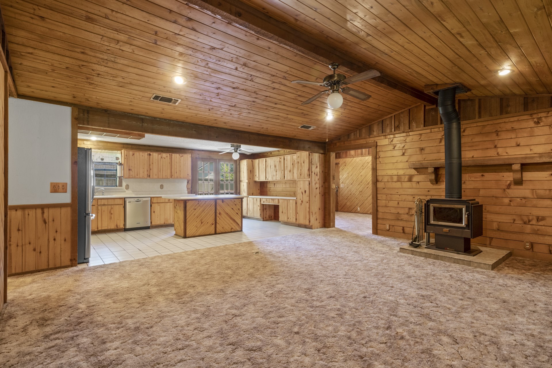 33 County Road 2612