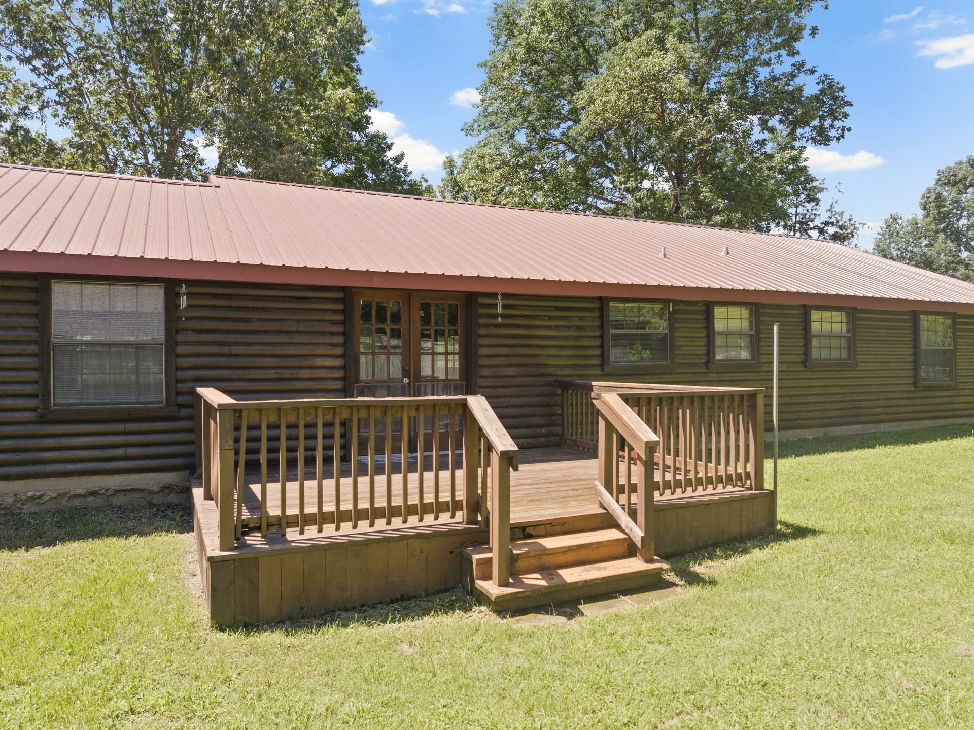 33 County Road 2612