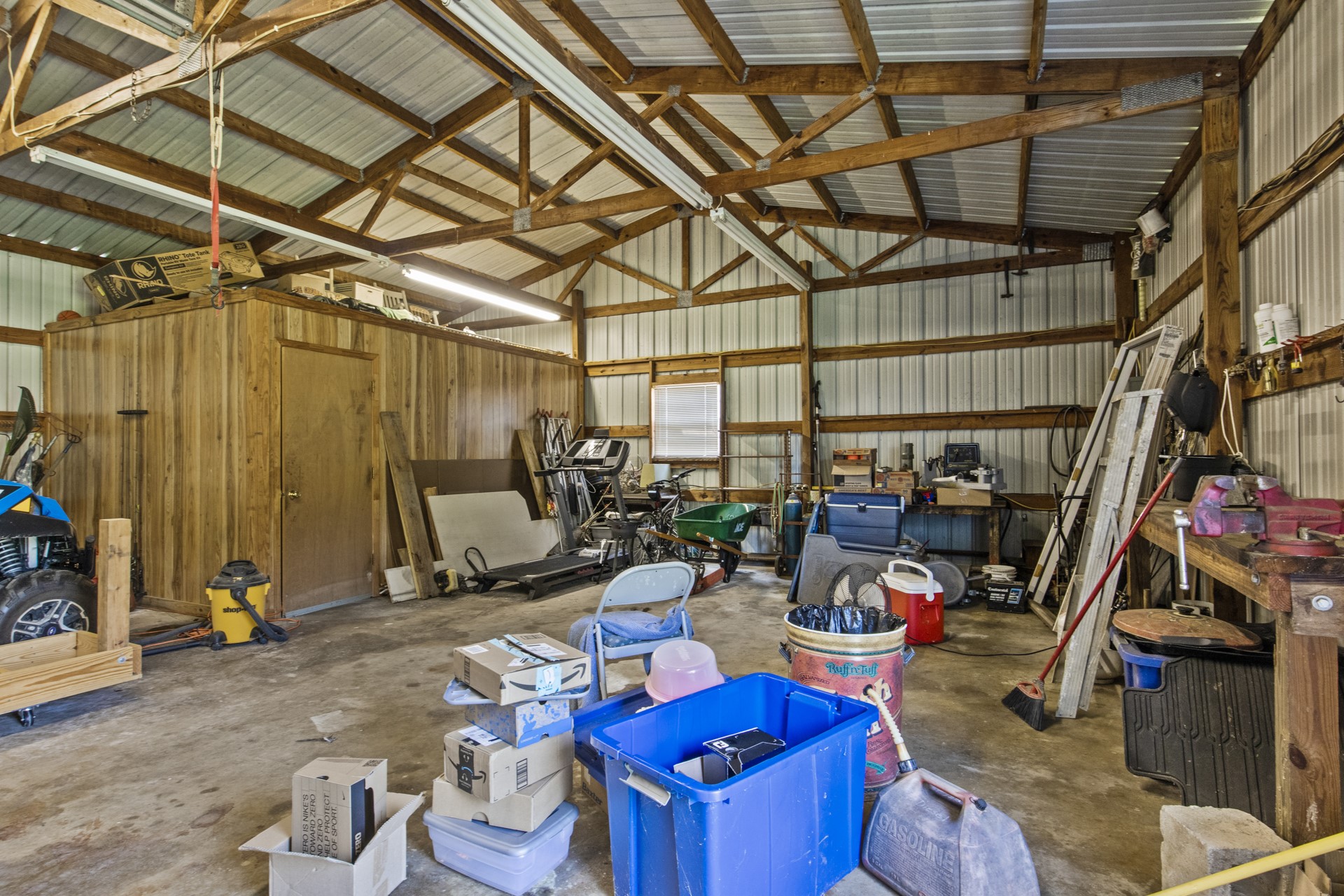 2279 W Hwy 11