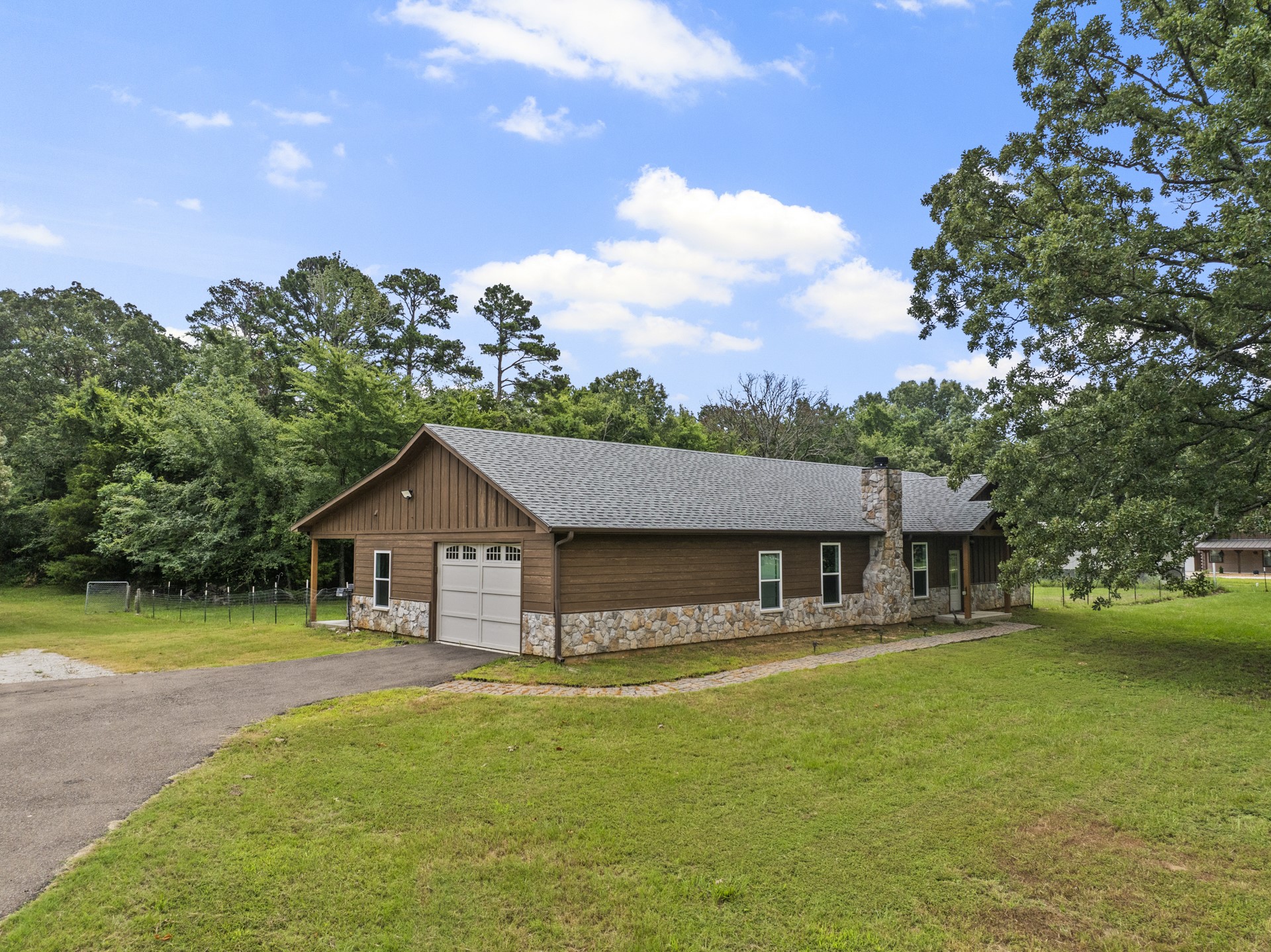 30 Sterling Shores Dr