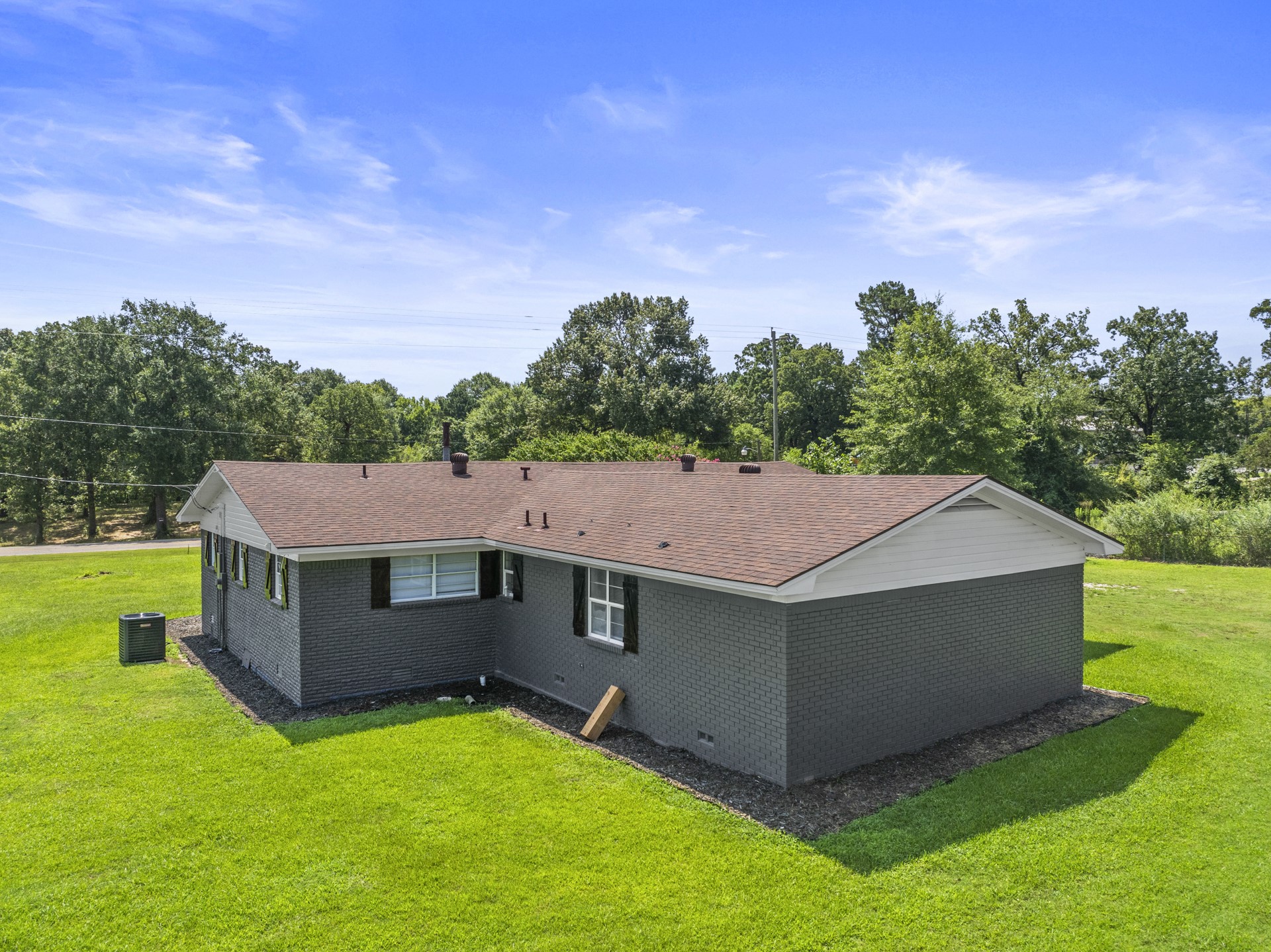 3226 HWY 259 S
