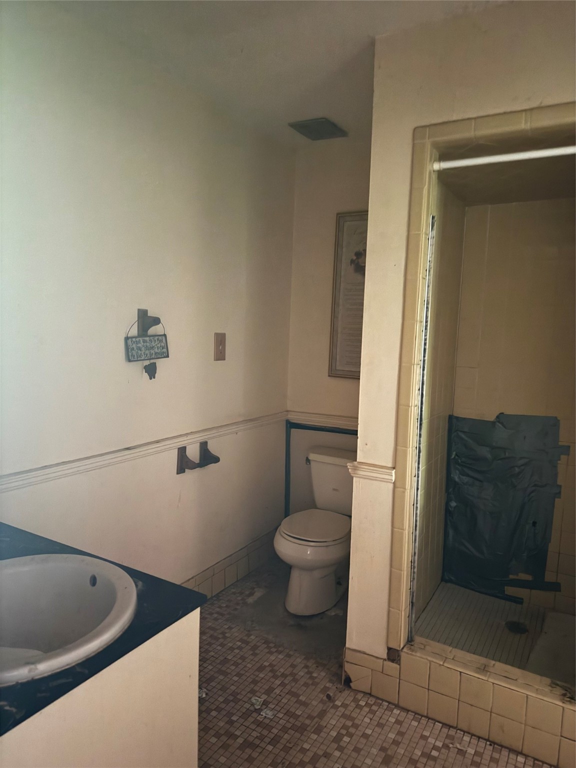 270, 290 Ma County Road 3242