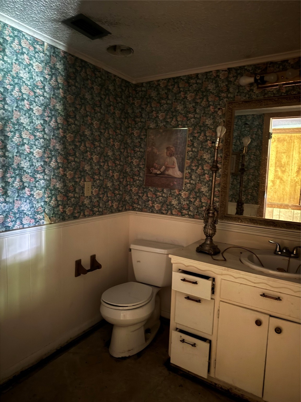 270, 290 Ma County Road 3242