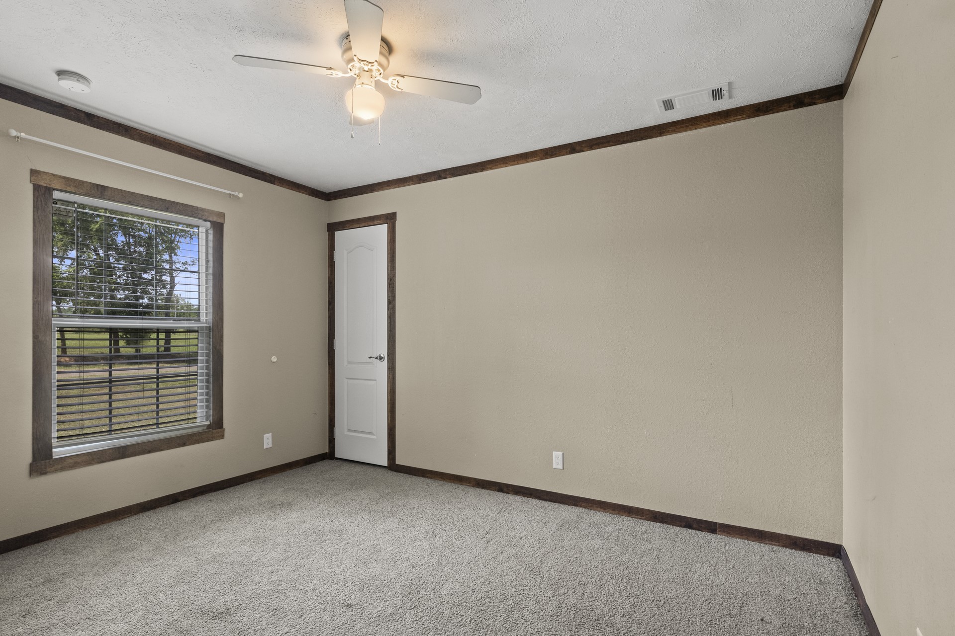 1183 County Road 4260