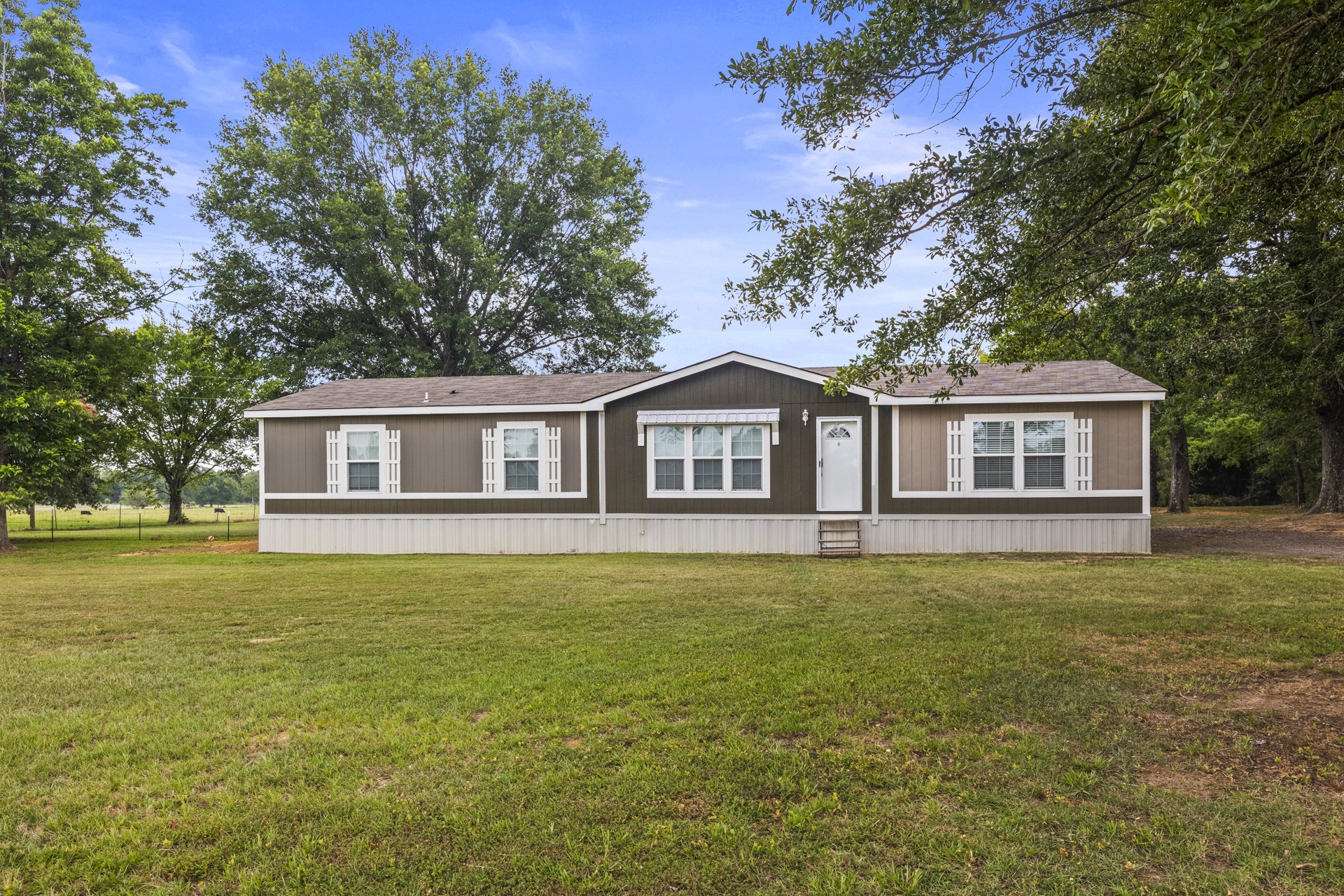 1183 County Road 4260