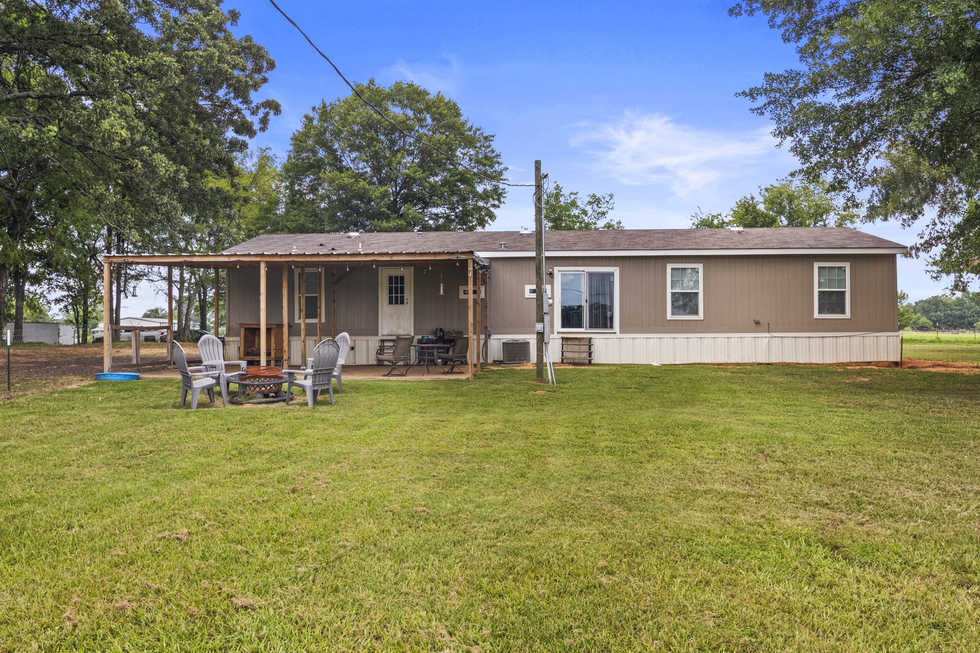 1183 County Road 4260