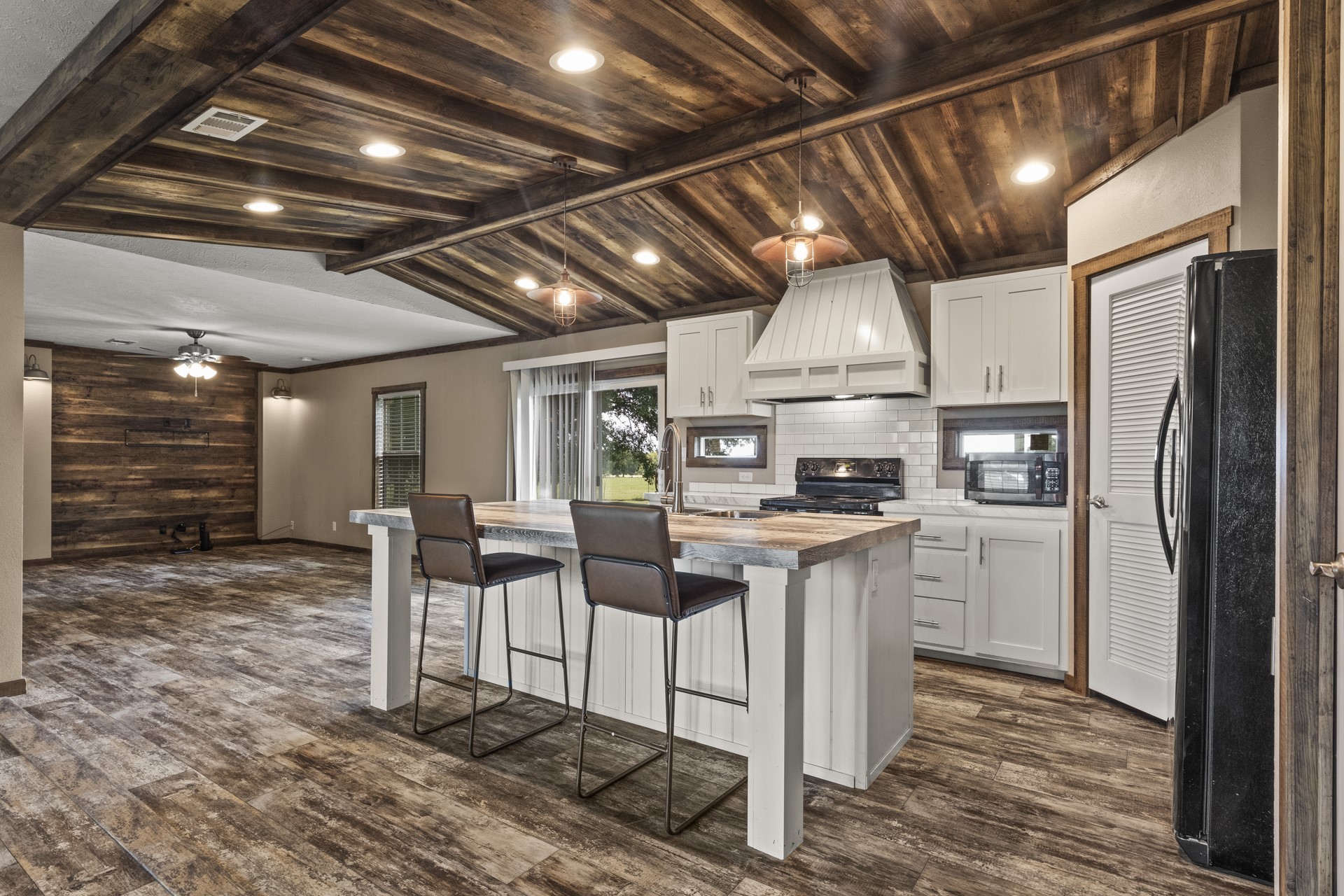 1183 County Road 4260