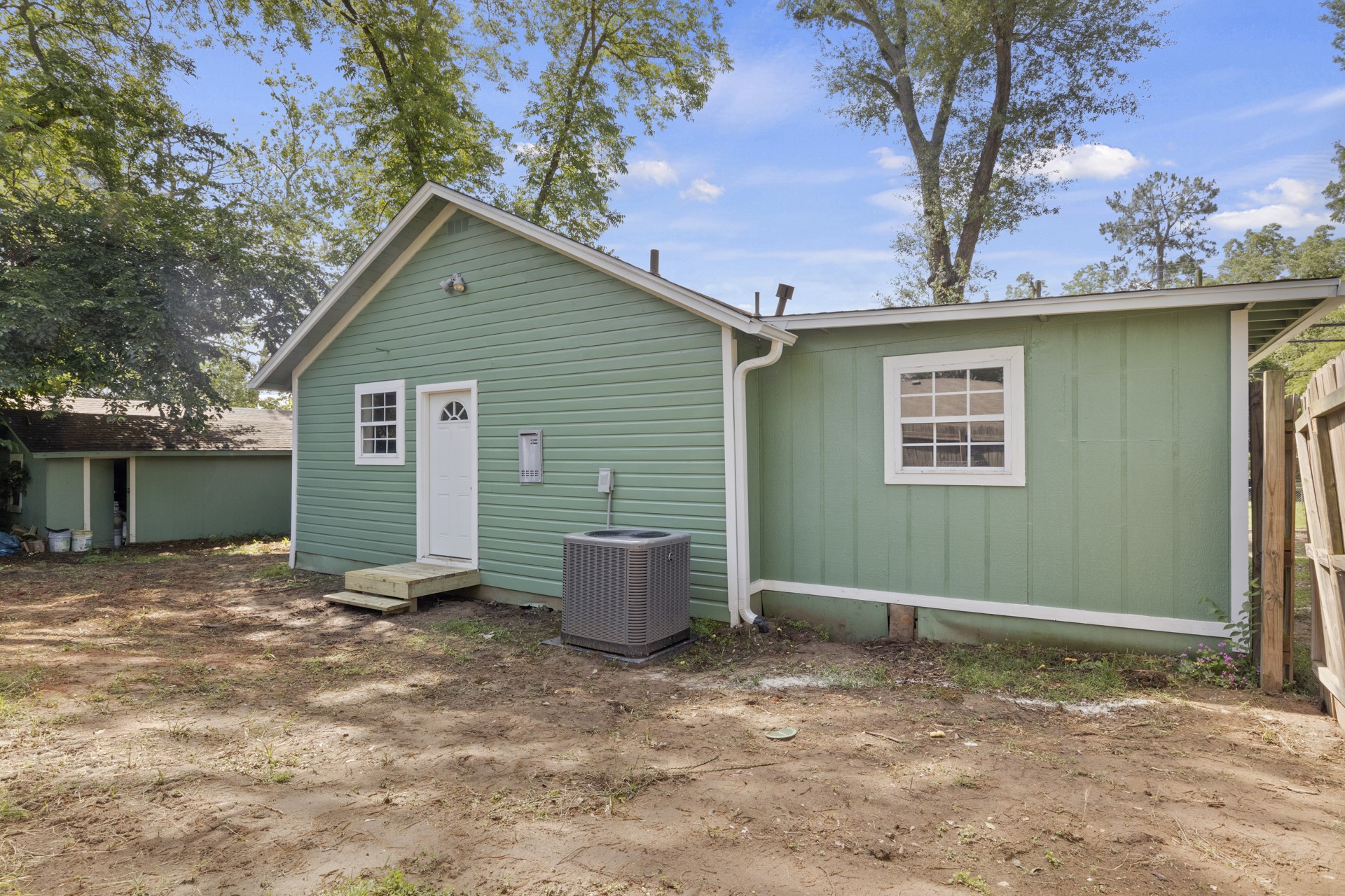 214 Yates