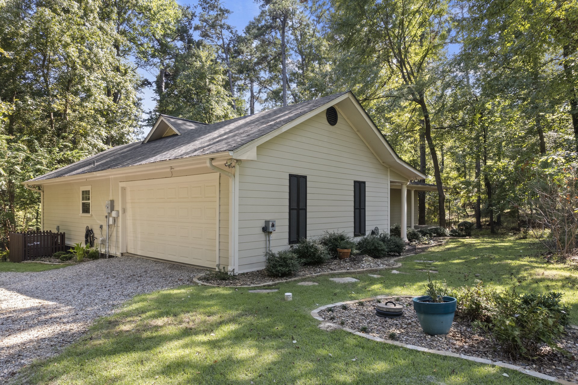 90 King Samuell Road