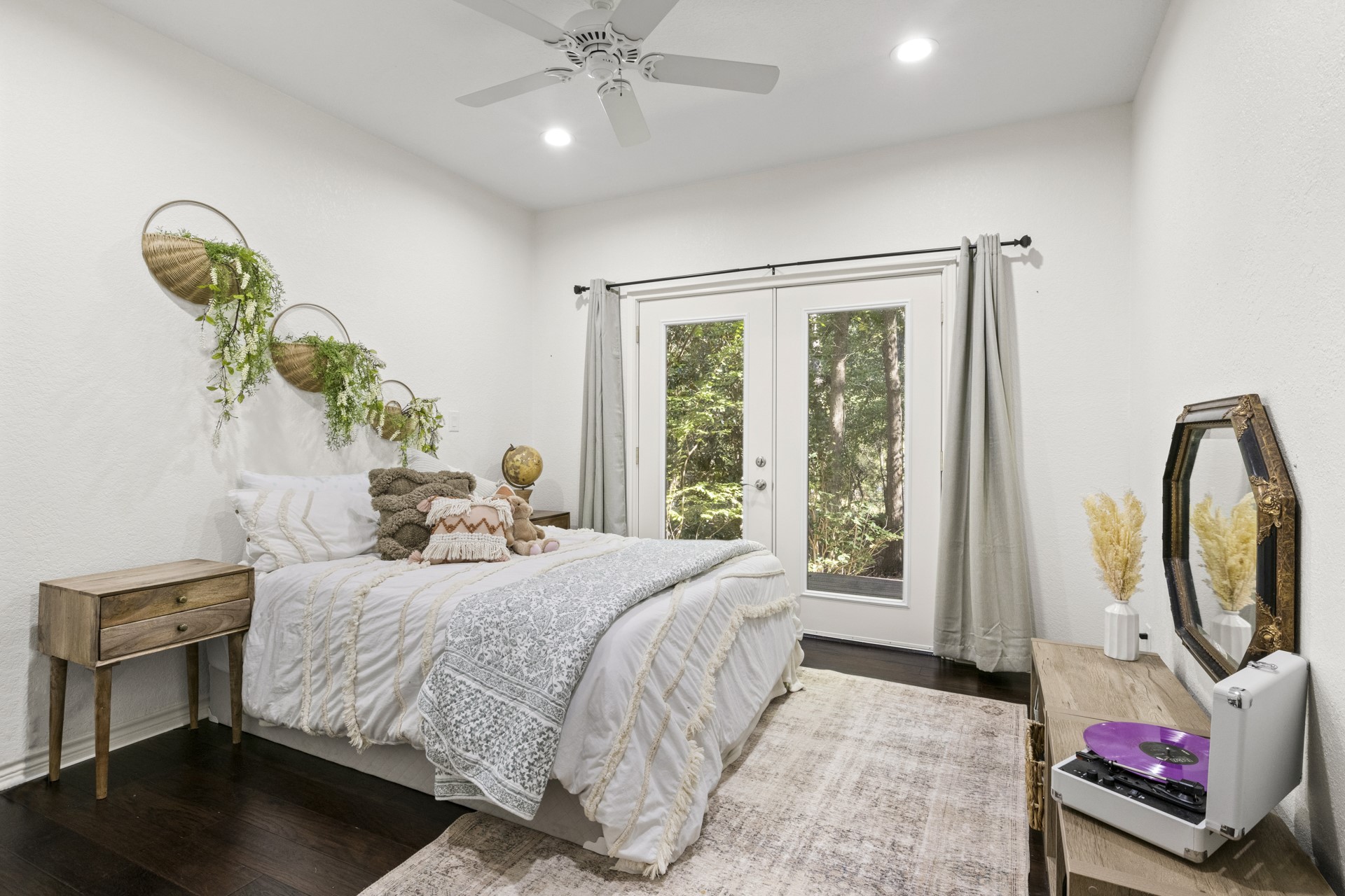 90 King Samuell Road