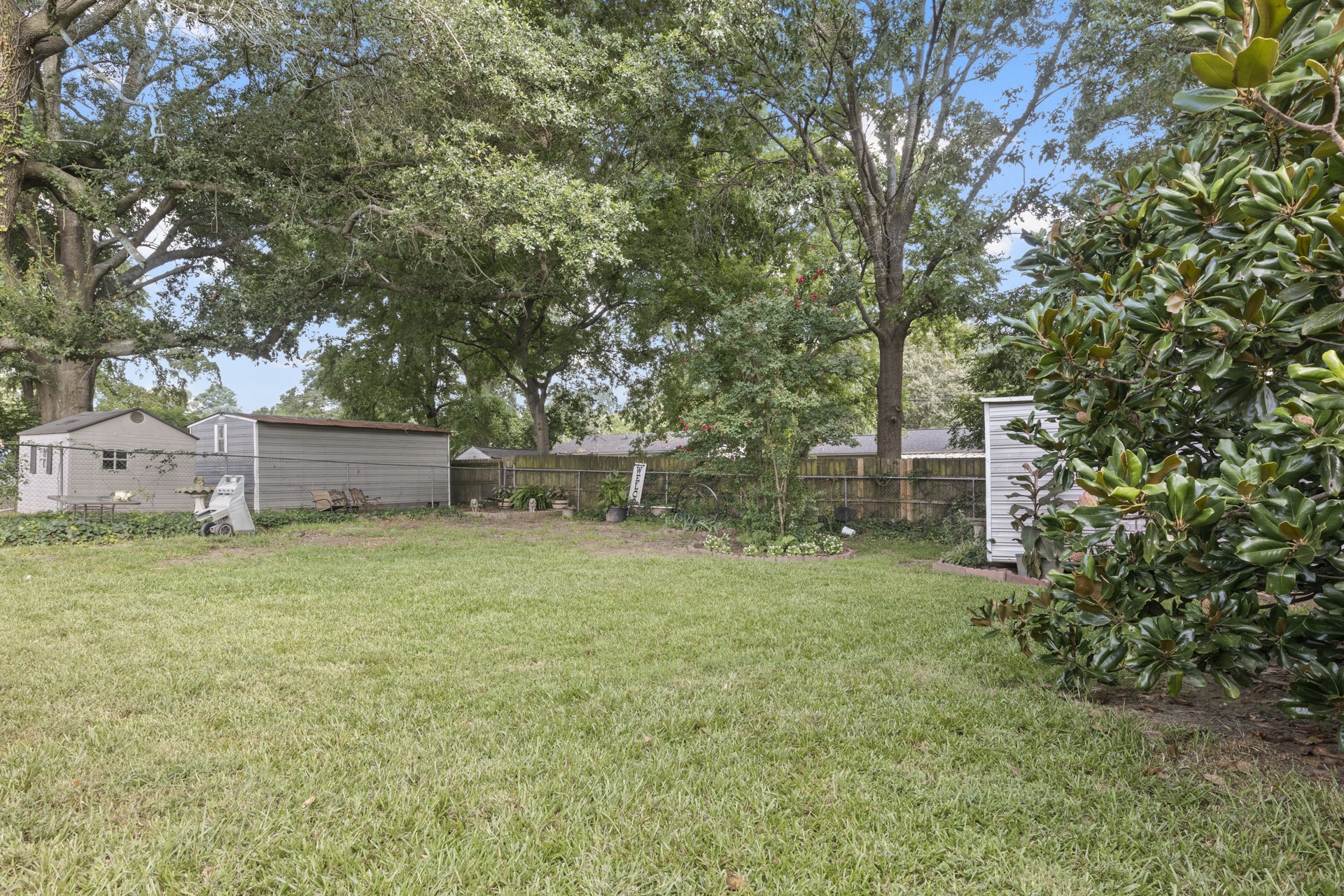 307 E Magnolia Drive