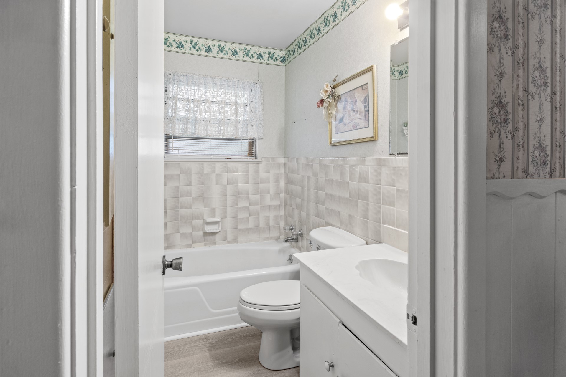 307 E Magnolia Drive