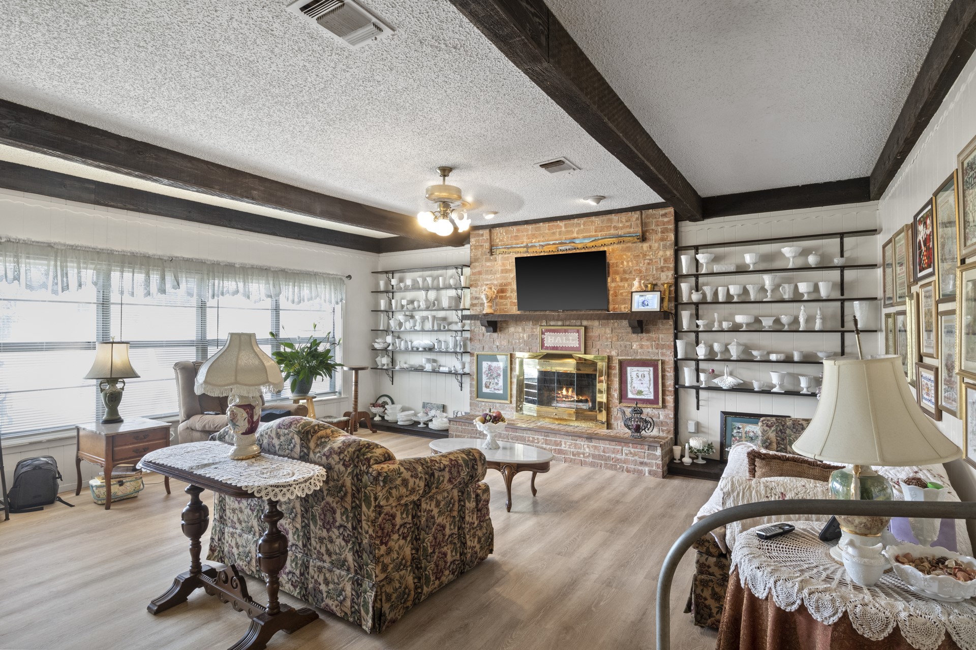 307 E Magnolia Drive