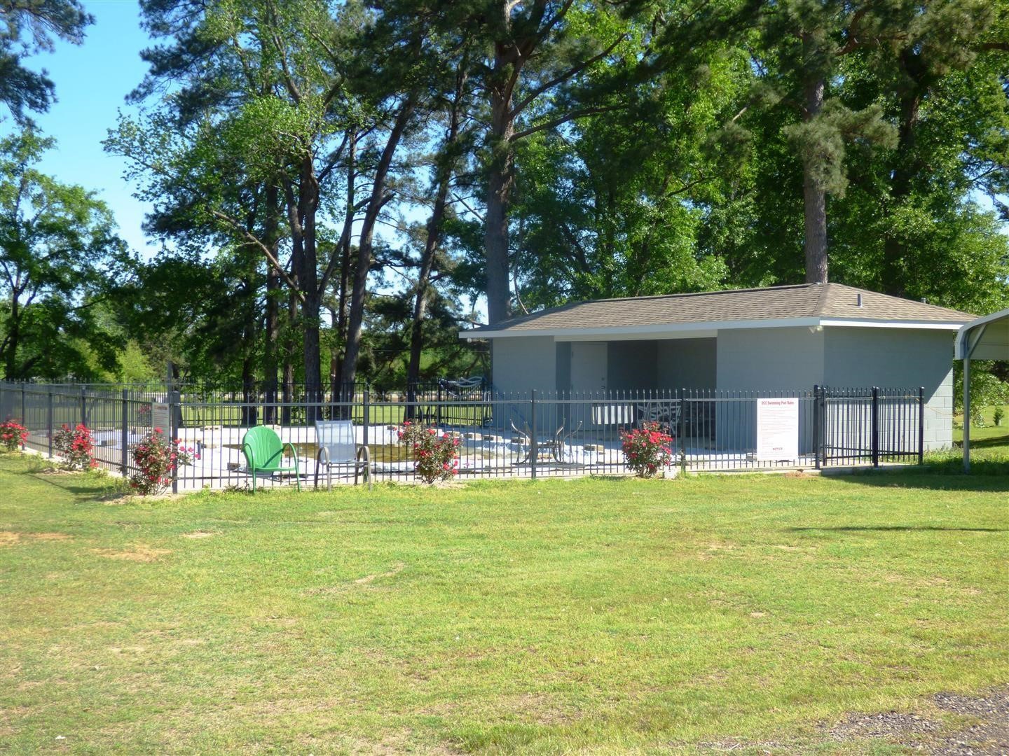 98 County Road 2100