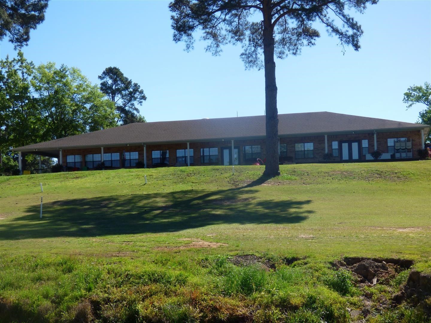 98 County Road 2100